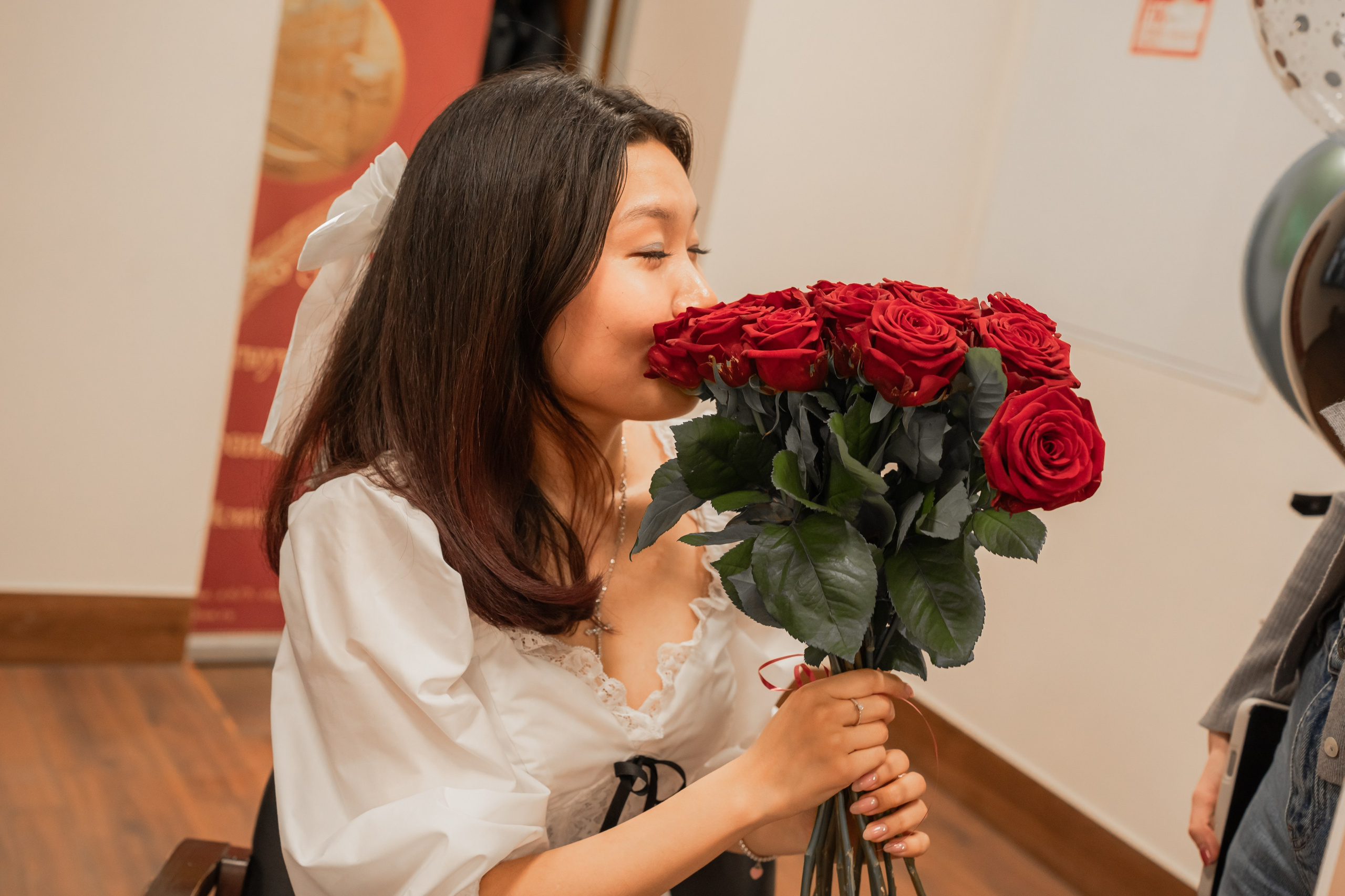 Презентация книги «Человек за бортом», автор София Цой. Репортажный фотограф Анастасия Рубцова