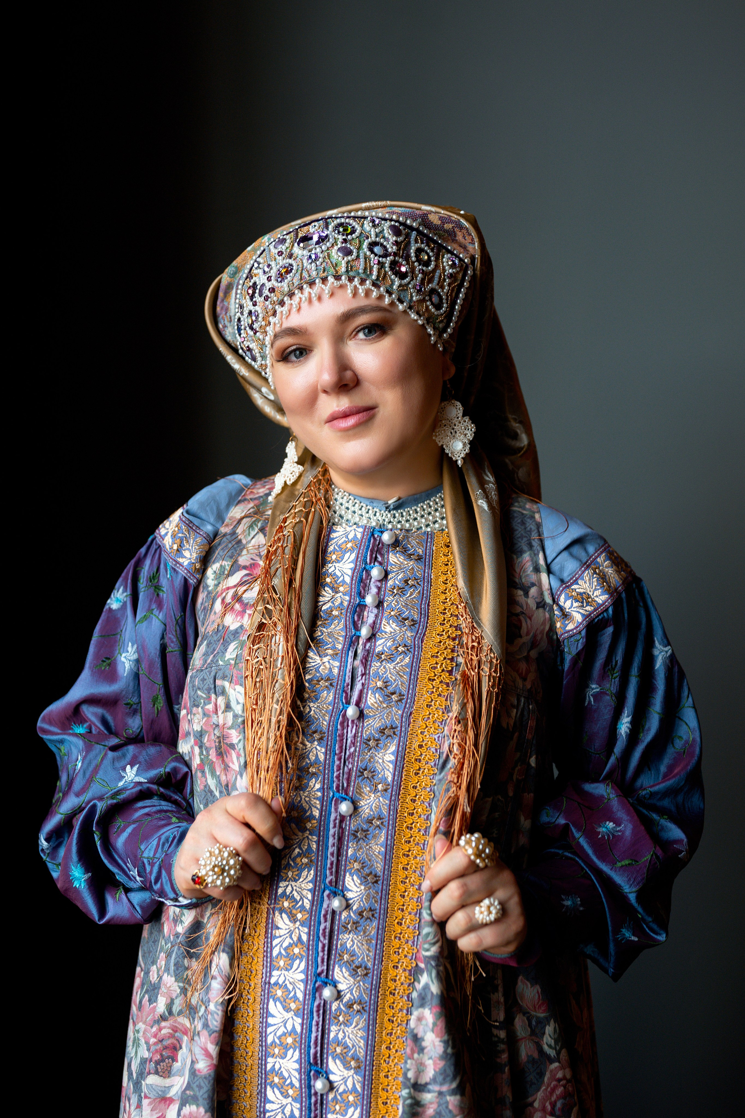 Фотосессия в русском народном костюме. Фотограф Юлия Кондратьева