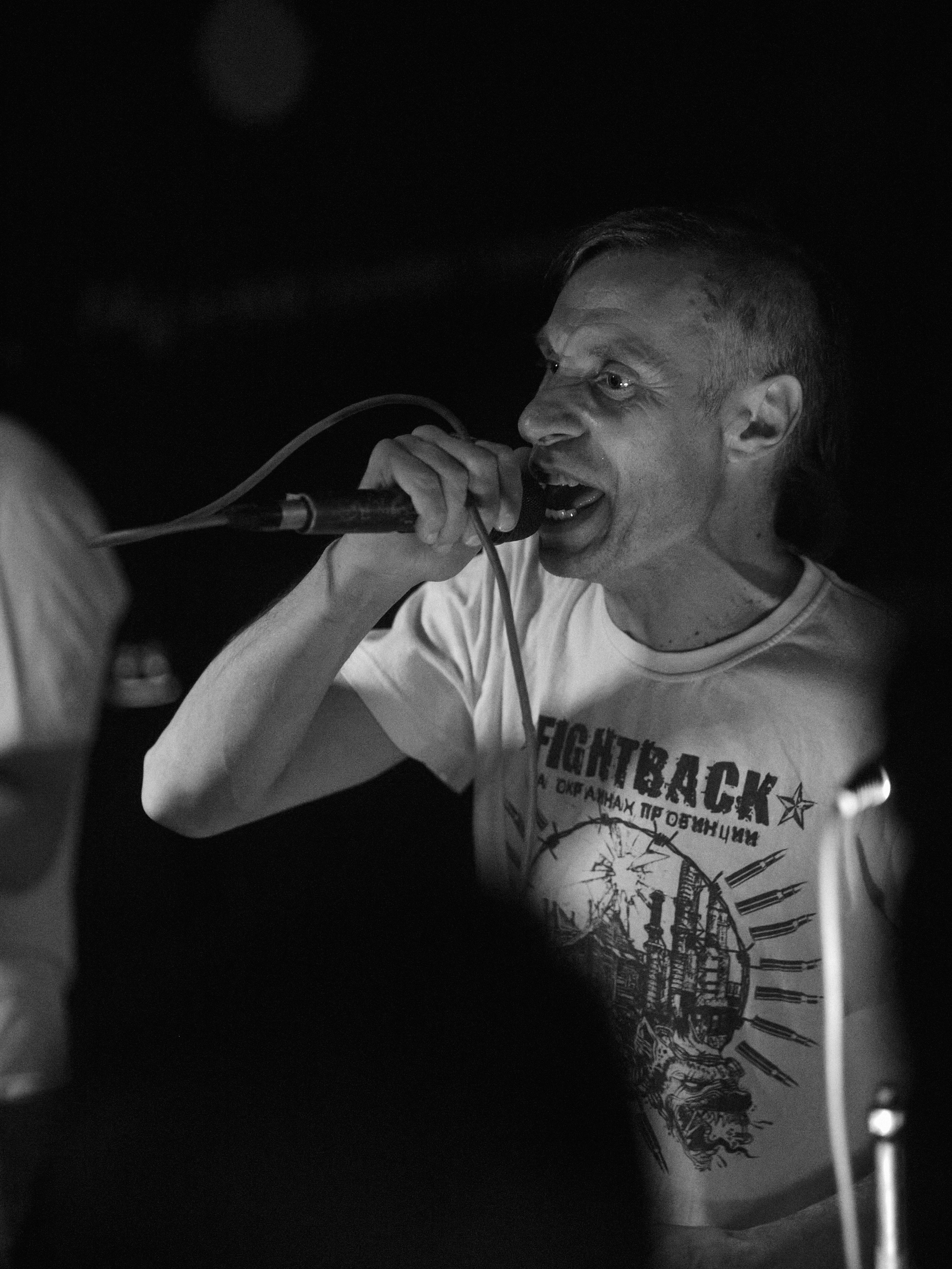 MAUSOLEUM— Желчь— ЯДОХИМИКАТЫ. Фотограф Юлия Маринина