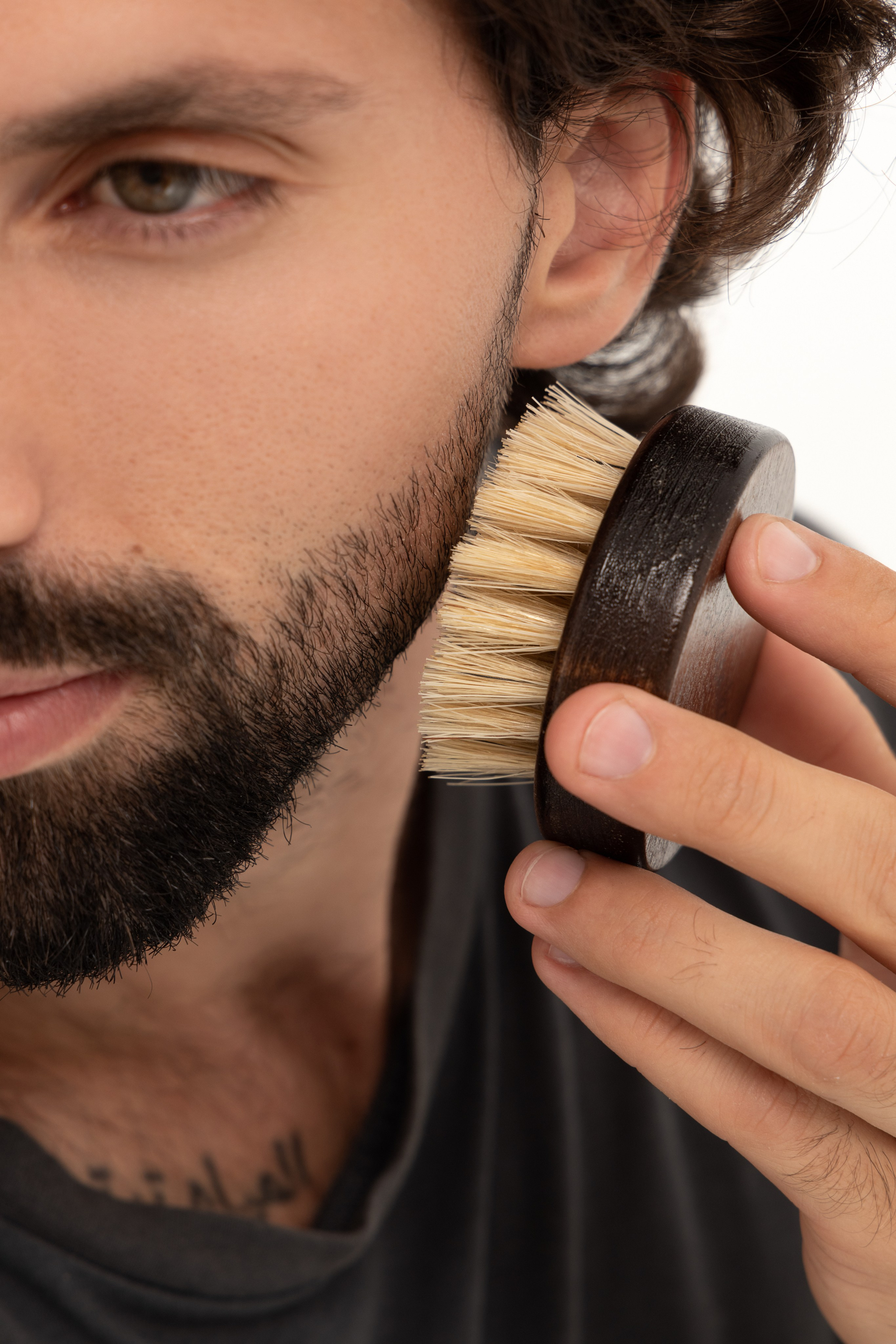 FLOEMA. Фотограф для брендов из Санкт-Петербурга Элина Каспаравичюс