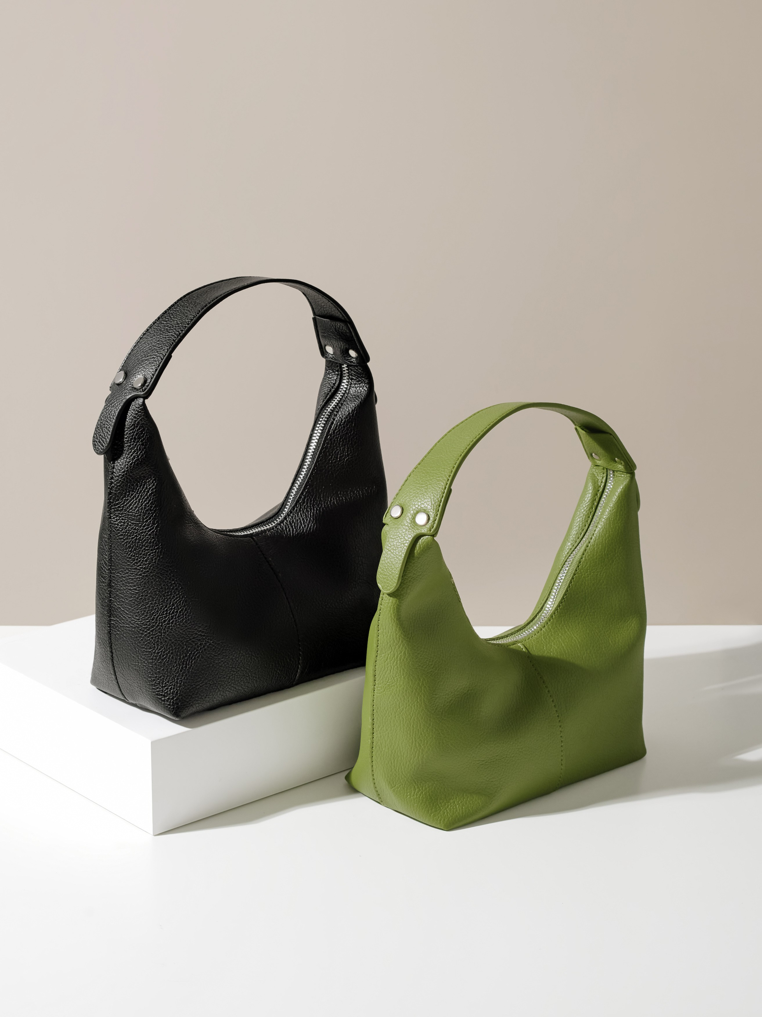 Сумки. Предметный фотограф, инфографика и видео в Санкт-Петербурге