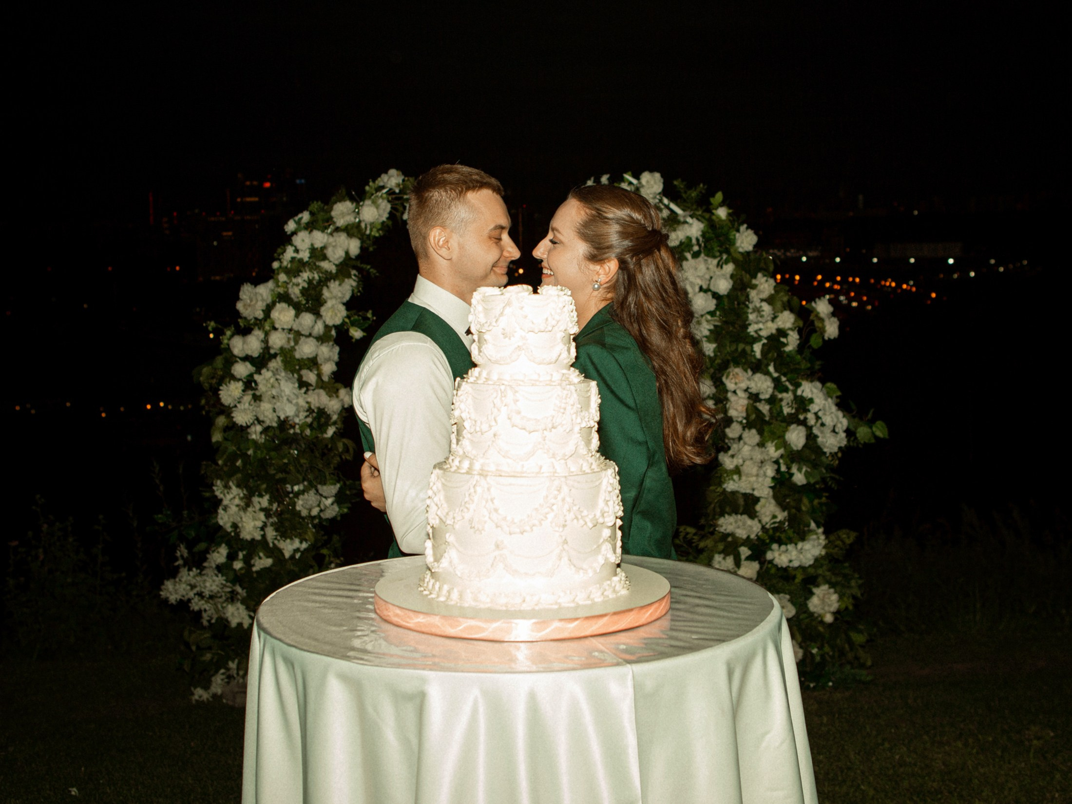 Свадьба на природе. Свадебный и портретный фотограф Москва