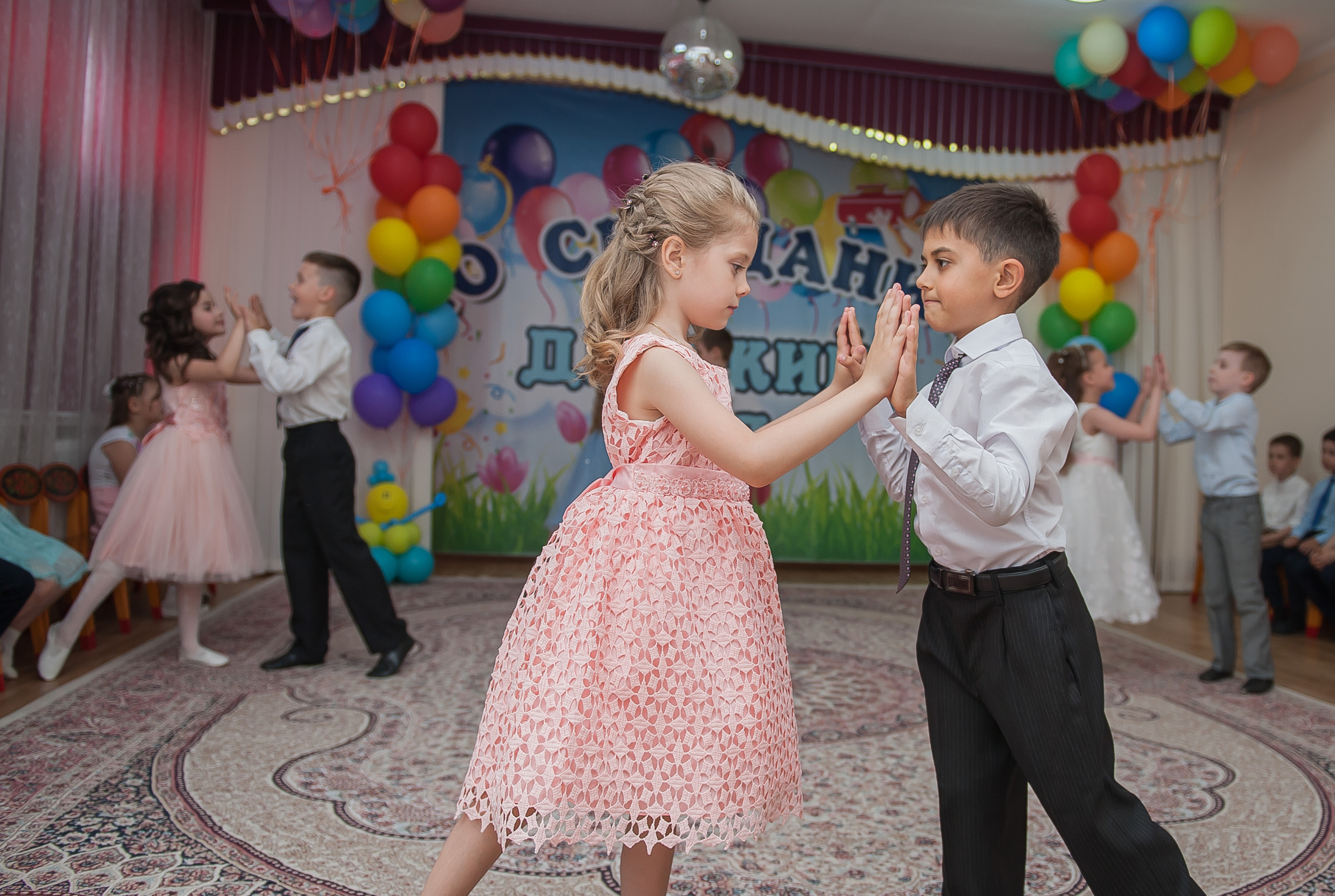 Детские Праздники и Выпускные. Свадебный и семейный фотограф в Жуковском и Москве Анастасия Петрова