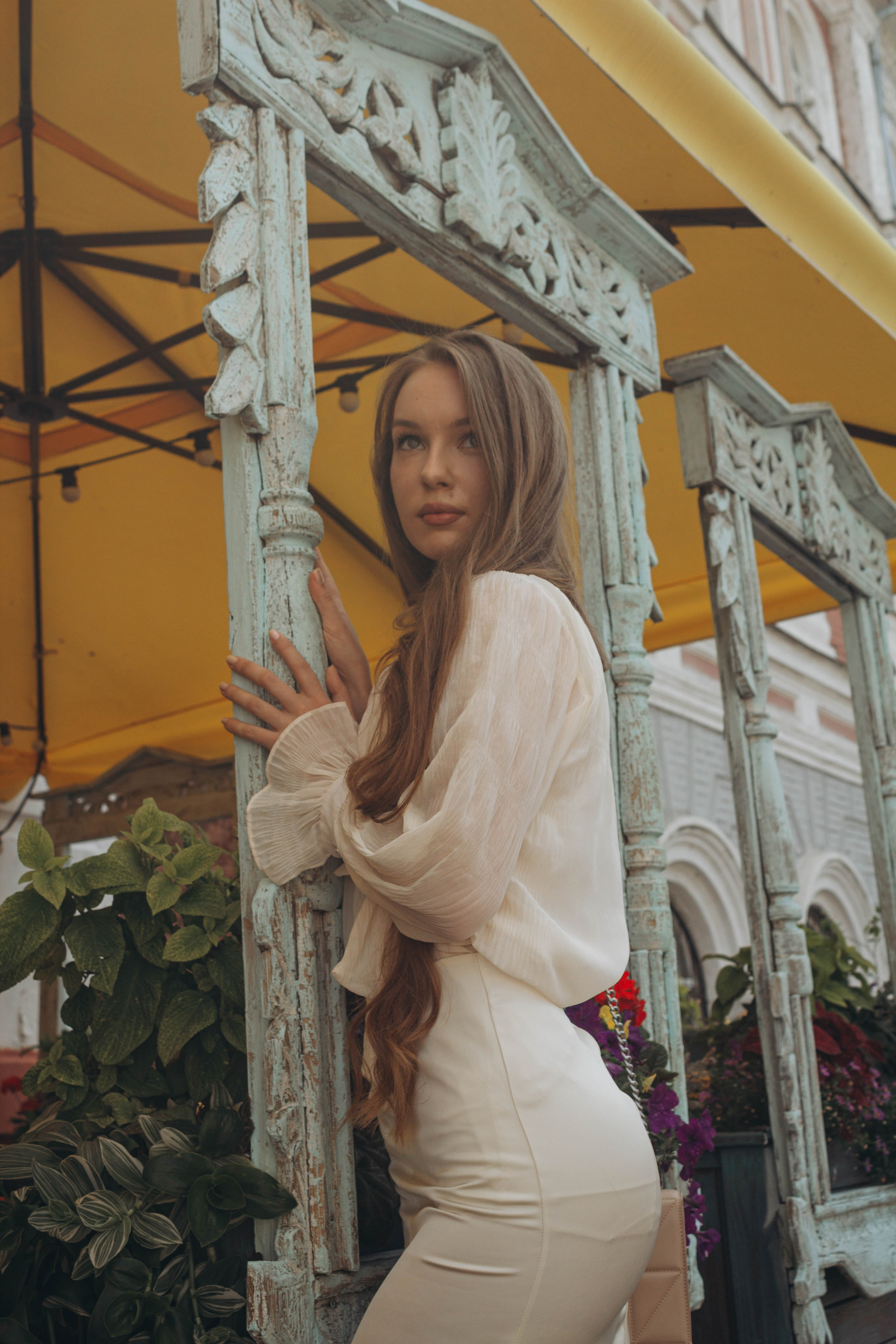 Sofiya. Я — Алёна и я фотографирую красиво (е)