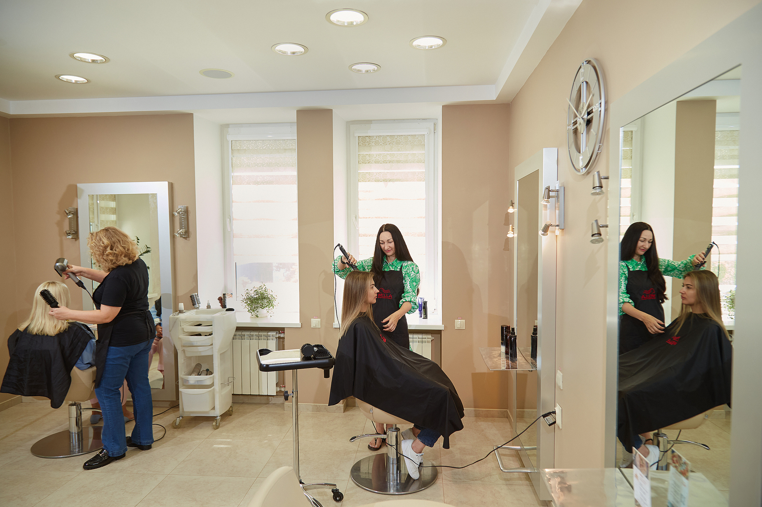 Wella-lux — съемка для сайта салона красоты. Волгоград. Фотограф Иван Богданов Москва Волгоград Камышин