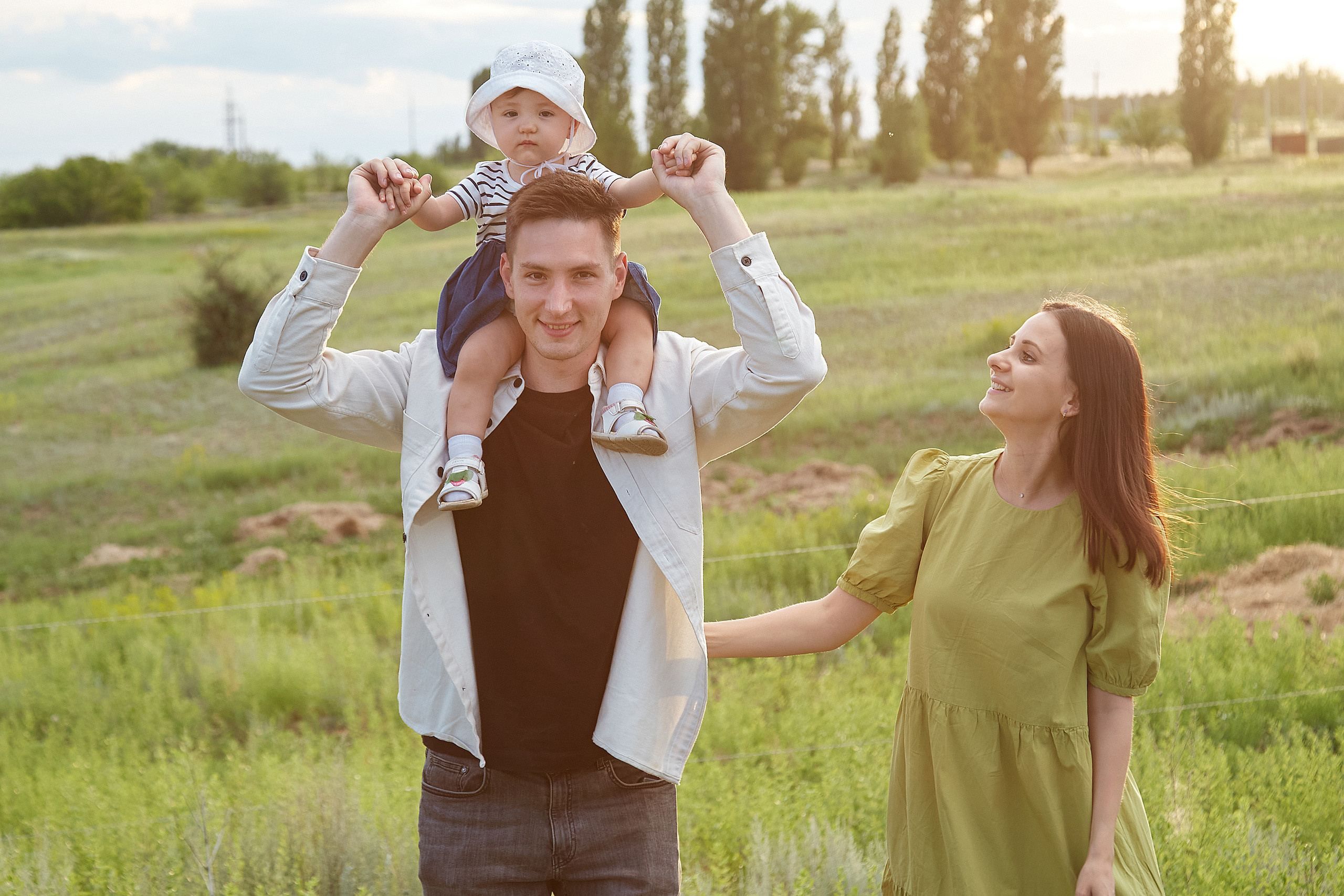 Андрей и Настя и Дашулька. Фотограф Иван Богданов Москва Волгоград Камышин