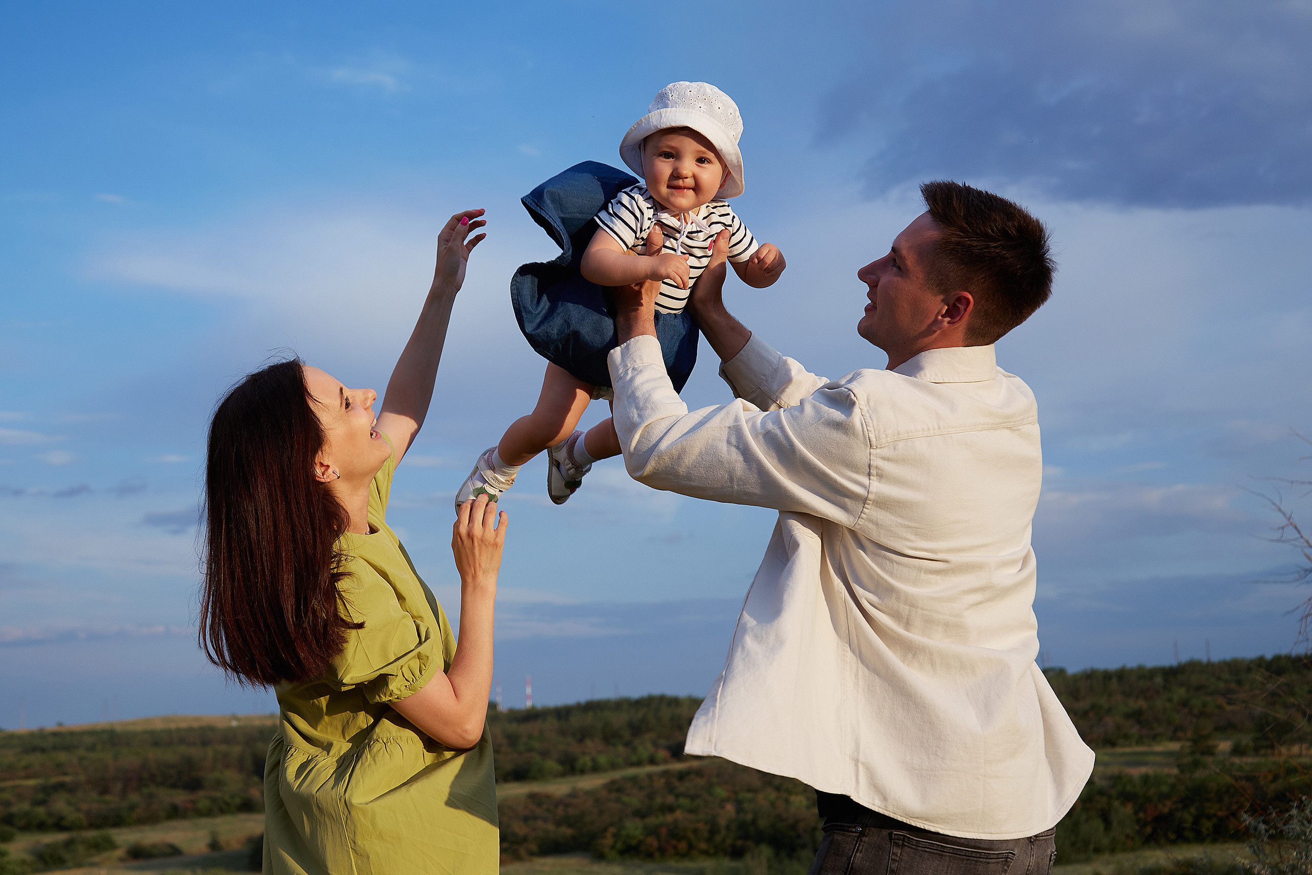 Андрей и Настя и Дашулька. Фотограф Иван Богданов Москва Волгоград Камышин
