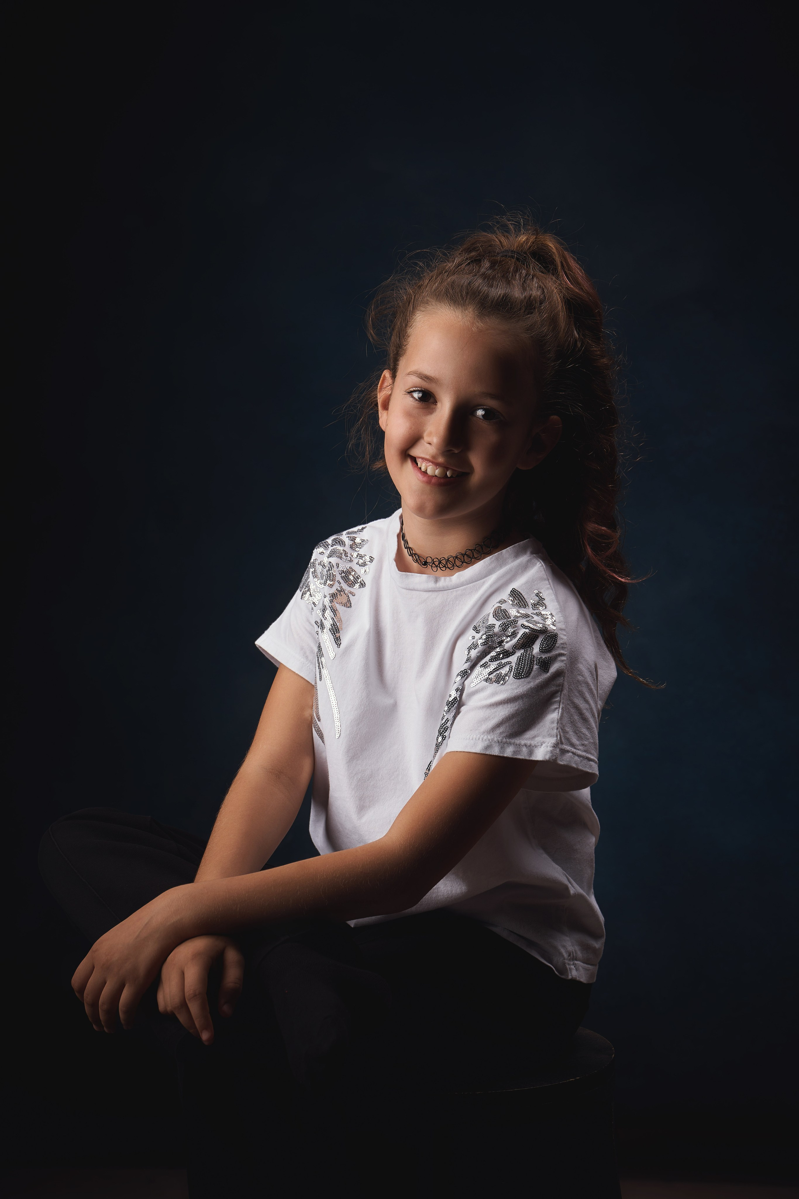 Портретная семейная фотосессия в студии. Семейный фотограф Евгений Опарин