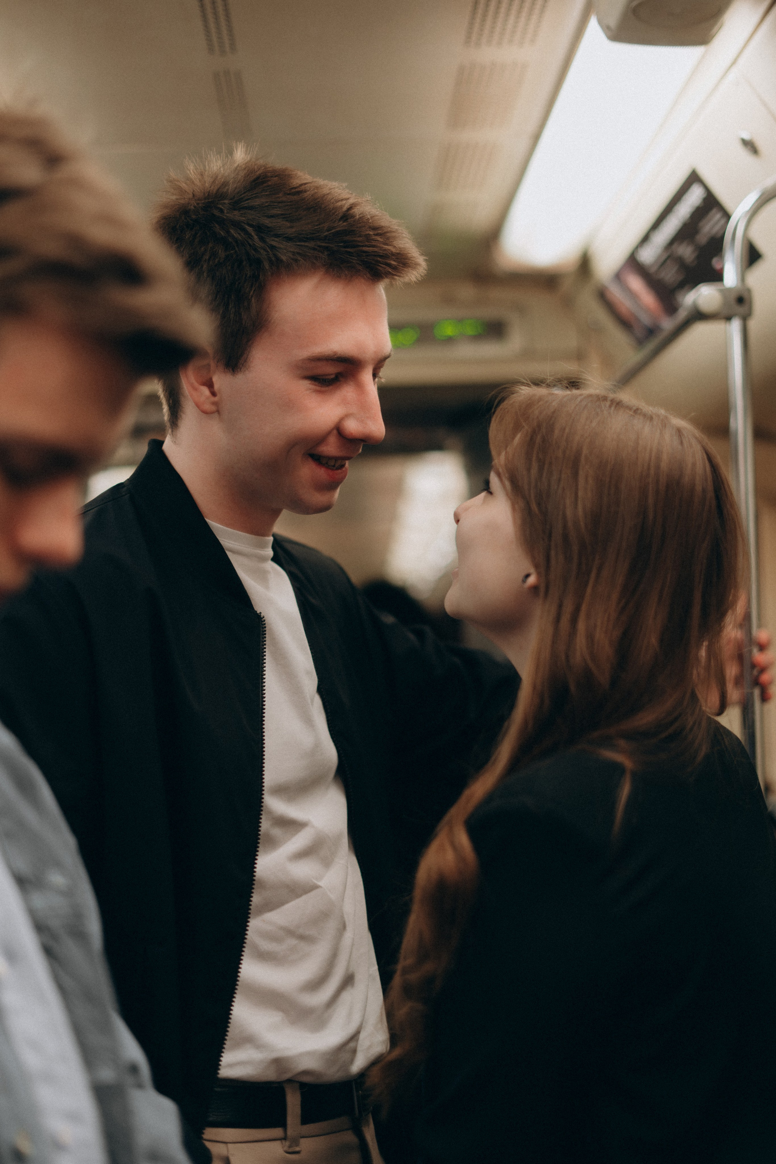 Юля и Даня | Прогулка по улицам Москвы. Фотограф Москва Виктория-Антуанетта