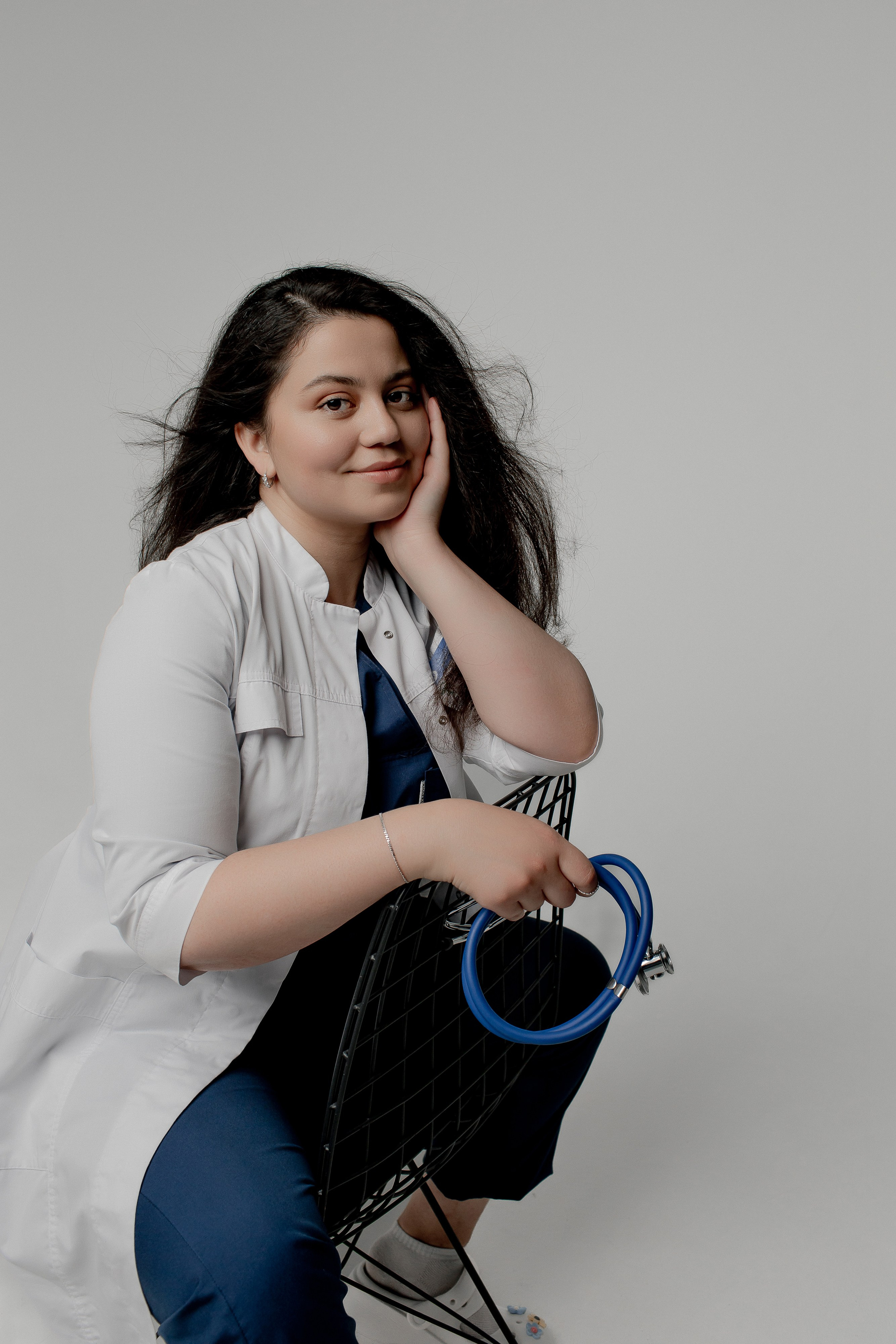 Съёмка для выпускников ГГМУ с элементами контента. Часть 2. Сергеев Алексей. Фотограф