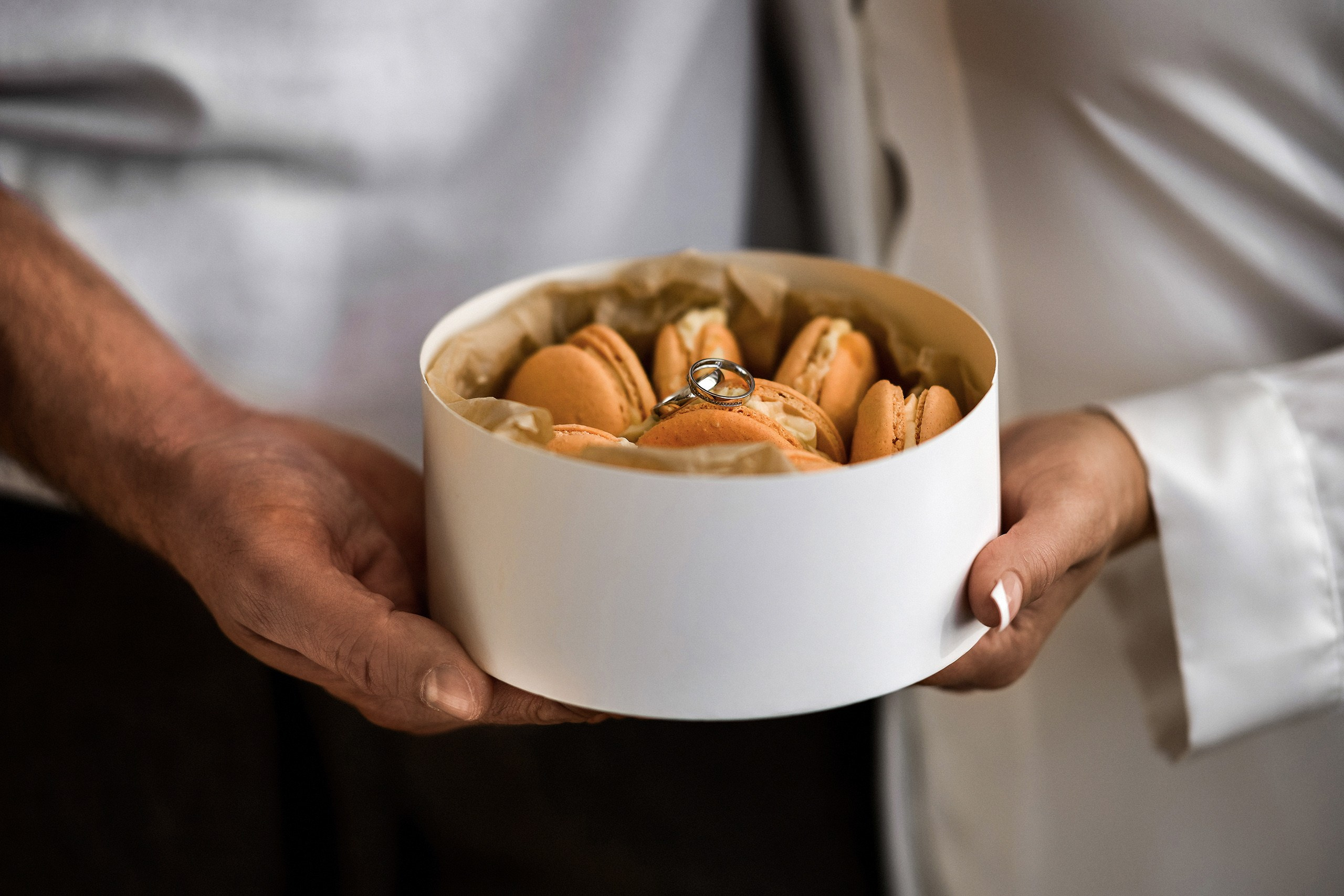 Уличная фотосессия в сентябре: теплые и атмосферные кадры. 📸 Свадебный и семейный фотограф в Красноярске Тихомиров Евгений | 17 лет опыта | 800+ свадеб