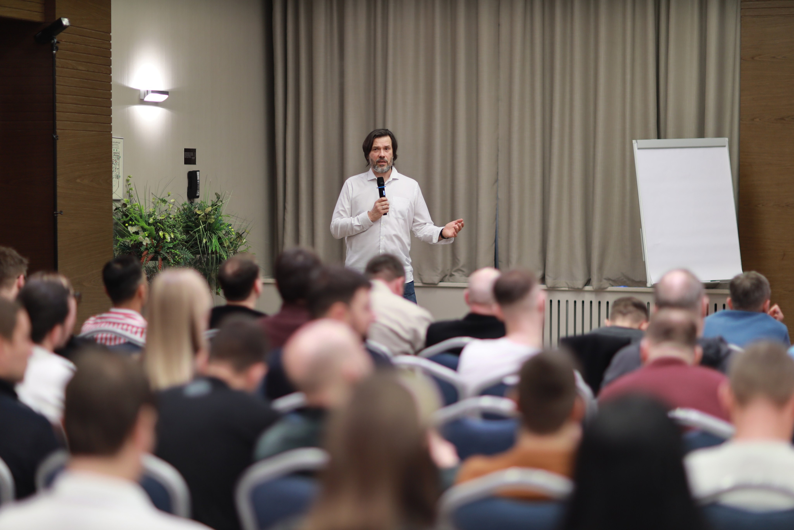 Клуб МастерМайнд 1.2. Съемка в студии под ваш запрос, студийные съемки, фотографии архитектурных объектов — Александр Евстигнеев — фотограф Москва