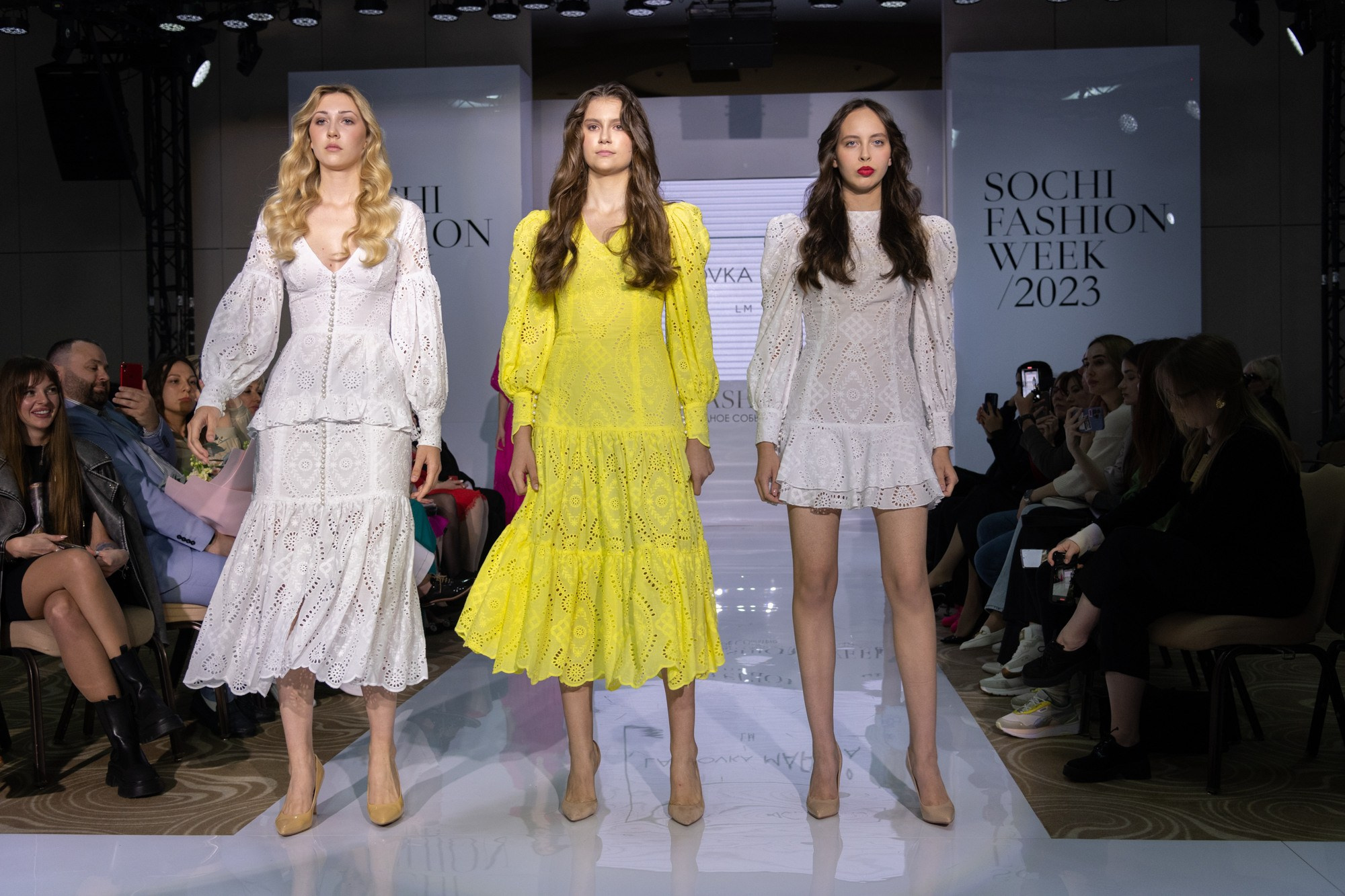 Lastovka / 23. Sakunov Photo