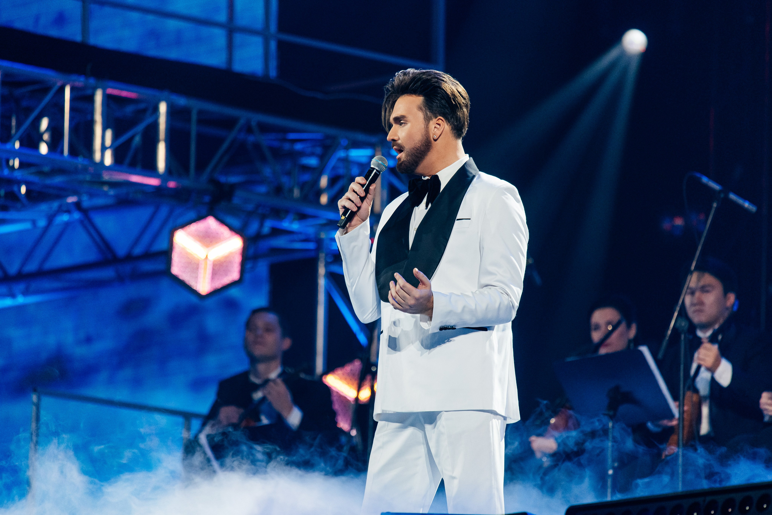 ШОУ Ильи АВЕРБУХА. ДИНА МИХНЕВА спортивный фотограф Москва