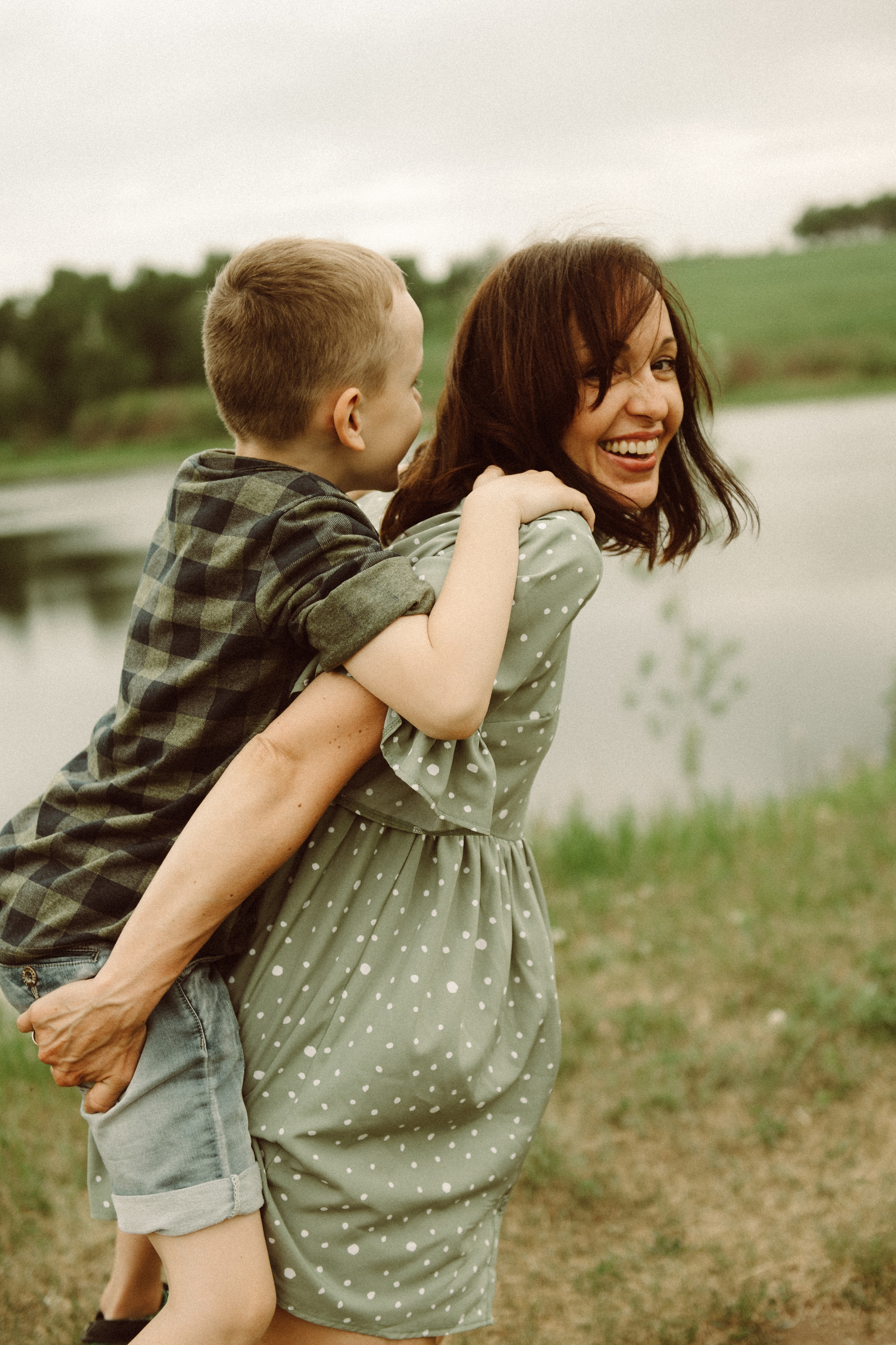 Семейные фотографии. Фотограф в Барнауле Дарья Бутурлакина. Люби.Цени.Касайся