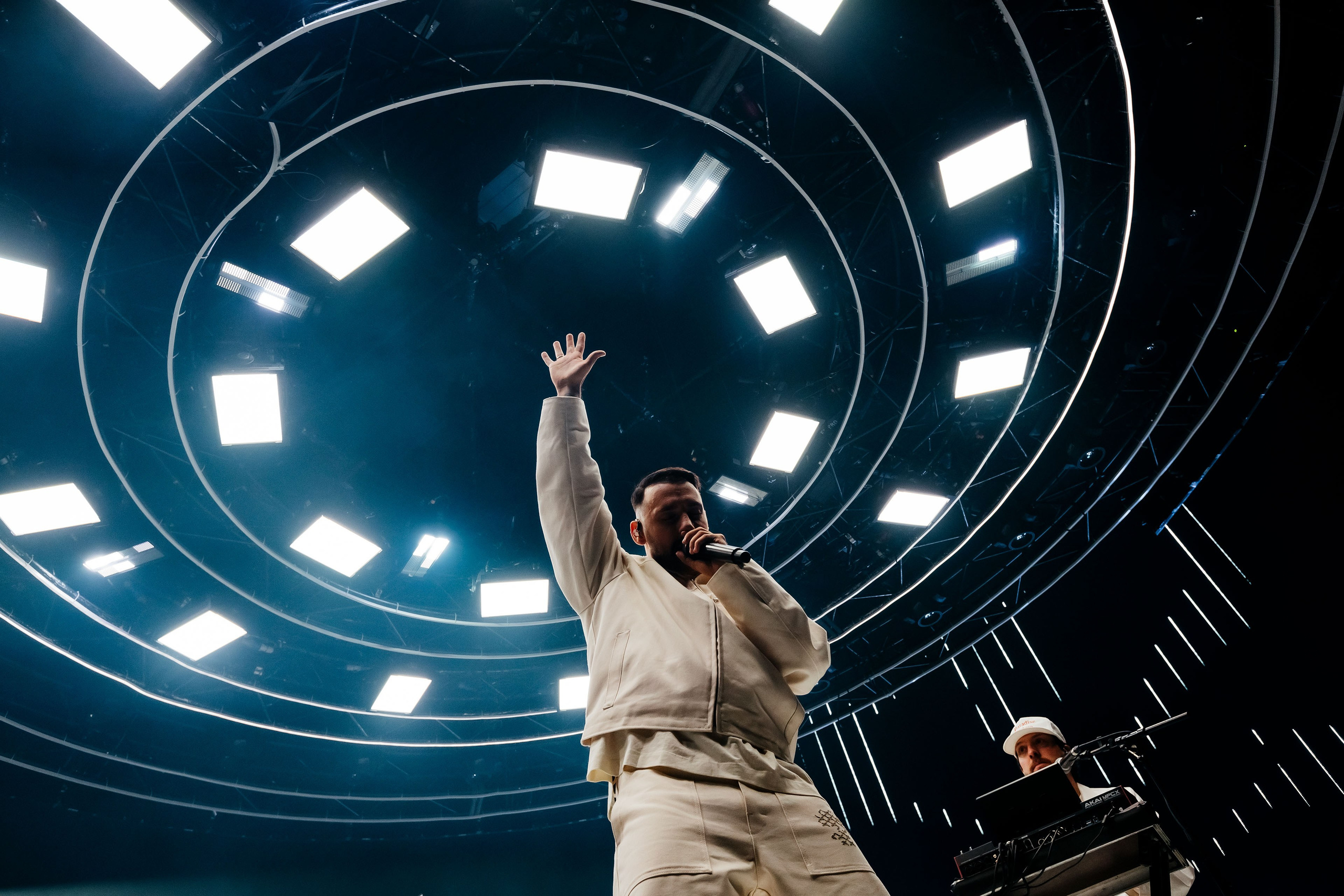 Виталий Кривцов  Музыкальный и концертный фотограф Фотосъёмка артистов, концертов и фестивалей Виталий Кривцов За кулисами музыки в кадре. Репортажный, event, концертный и backstage фотограф из Москвы Виталий Кривцов