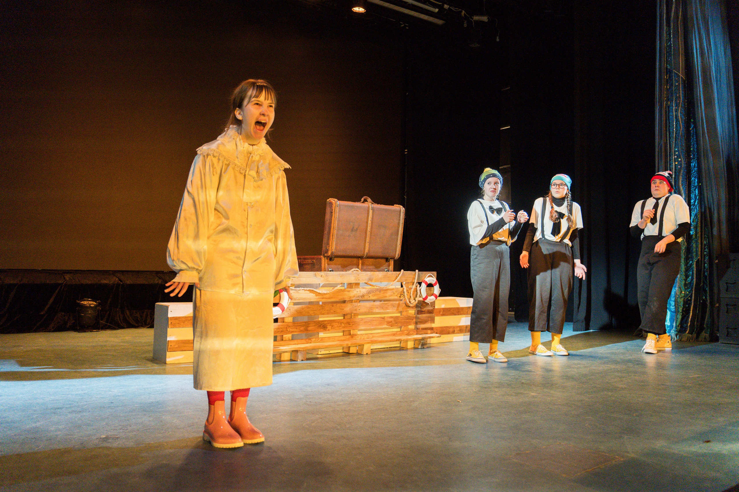 Спектакль «У ковчега в восемь». Репортажная съёмка в Санкт-Петербурге, Константин Петров