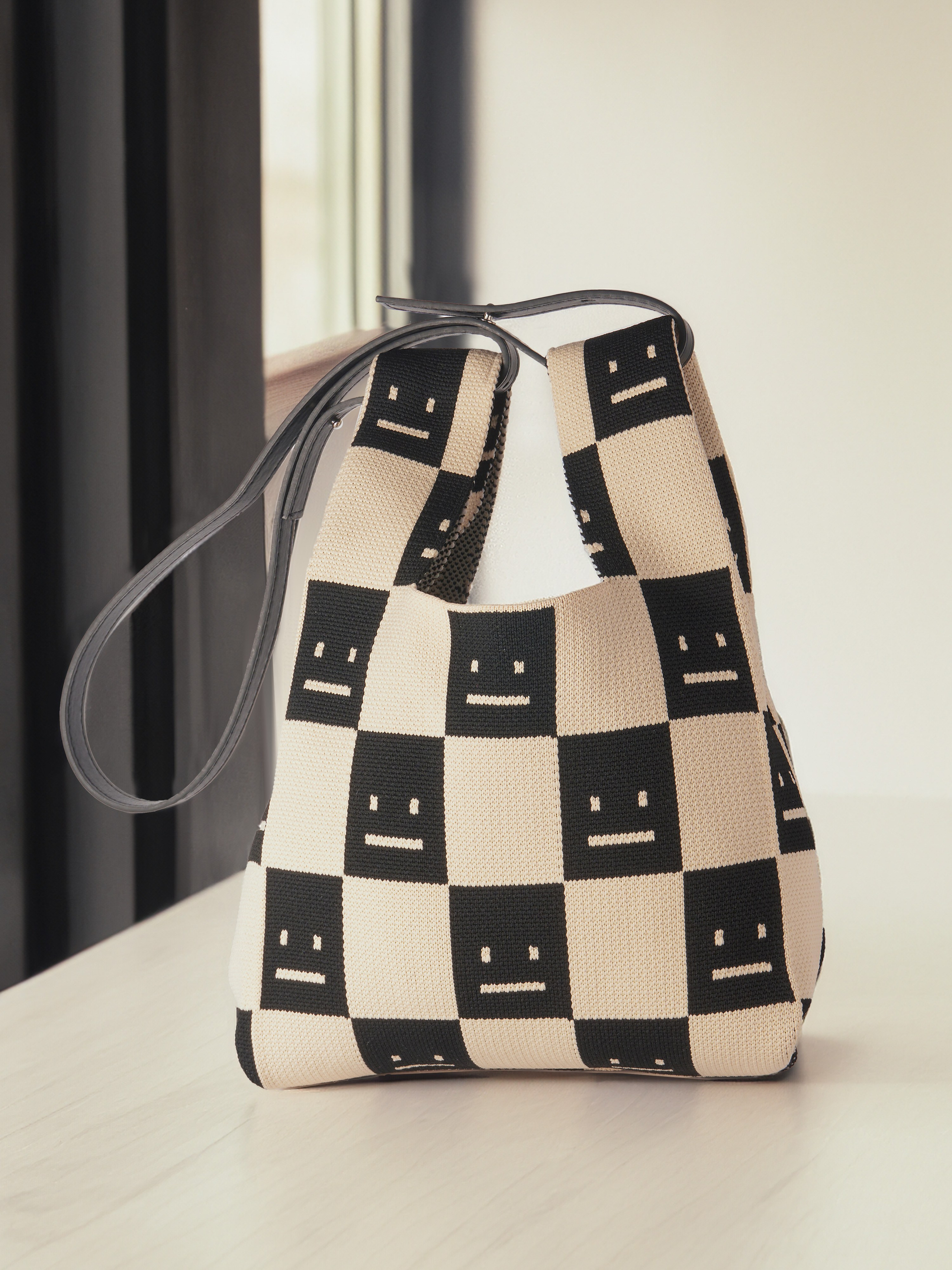 Сумки и кошельки. Регина Зебра — предметный фотограф Москва Подольск | Съёмка для маркетплейсов и соцсетей