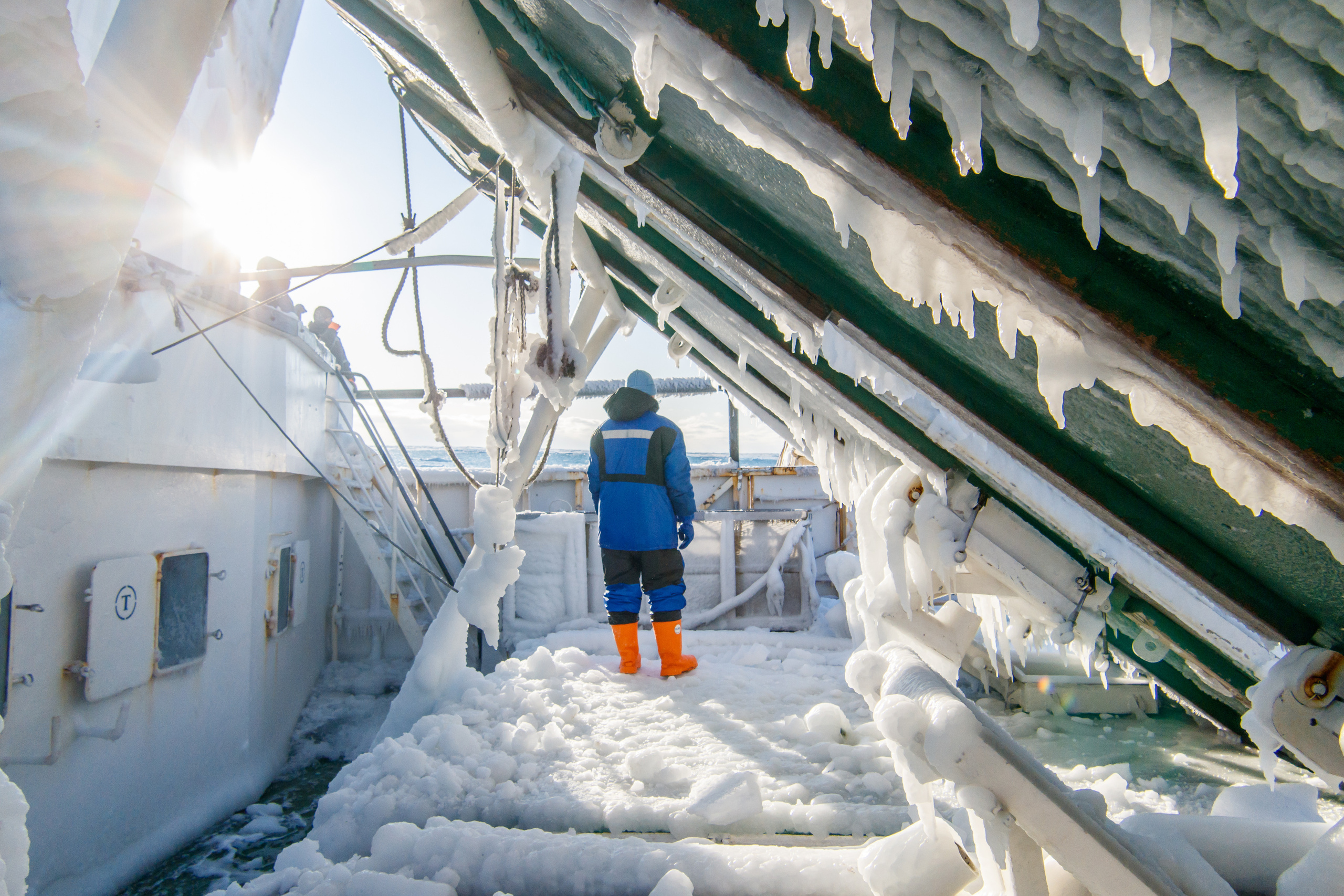 Репортаж в зимнем Беринговом море. Марк Шишкин — репортажный фотограф в Воронеже и России