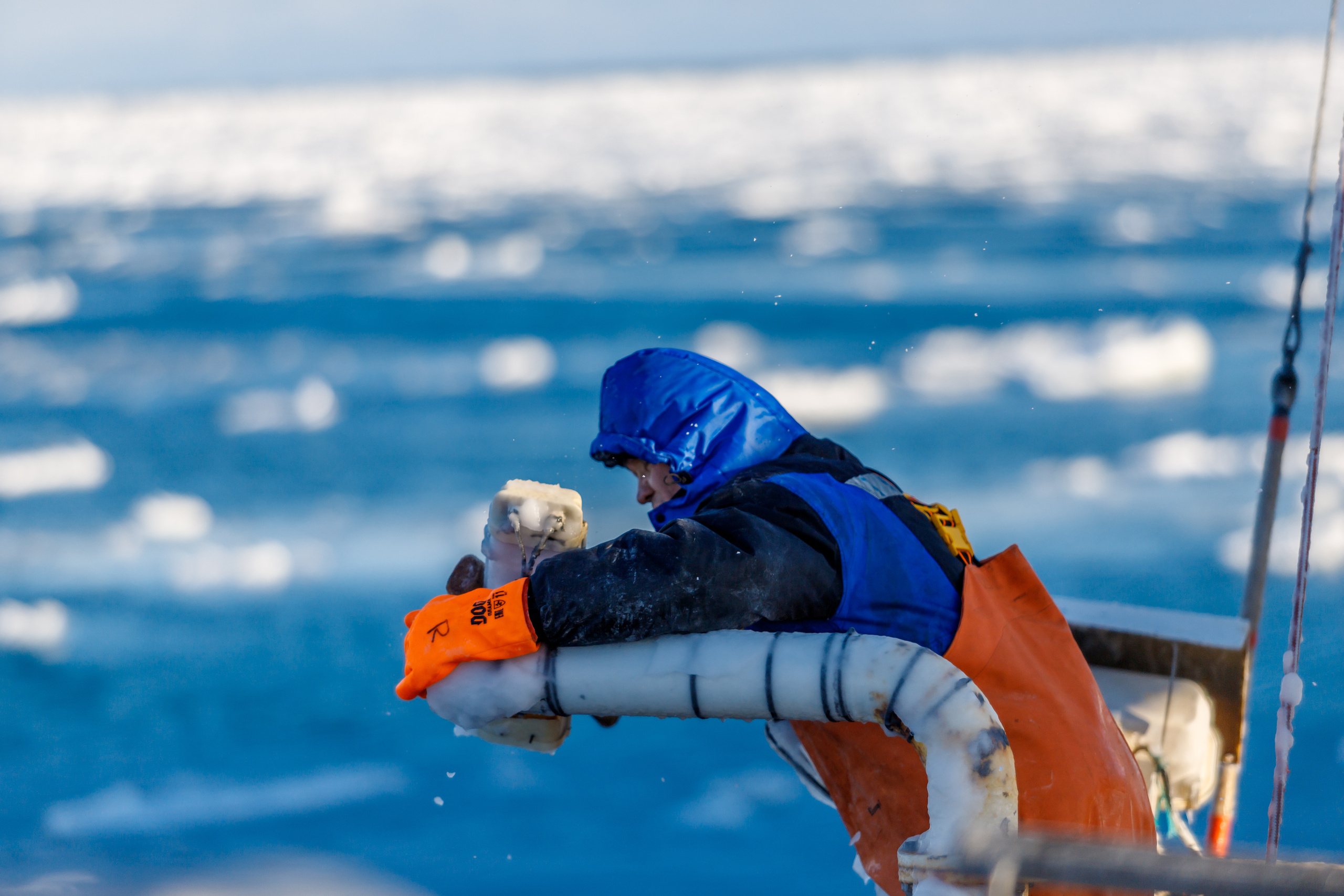 Репортаж в зимнем Беринговом море. Марк Шишкин — репортажный фотограф в Воронеже и России