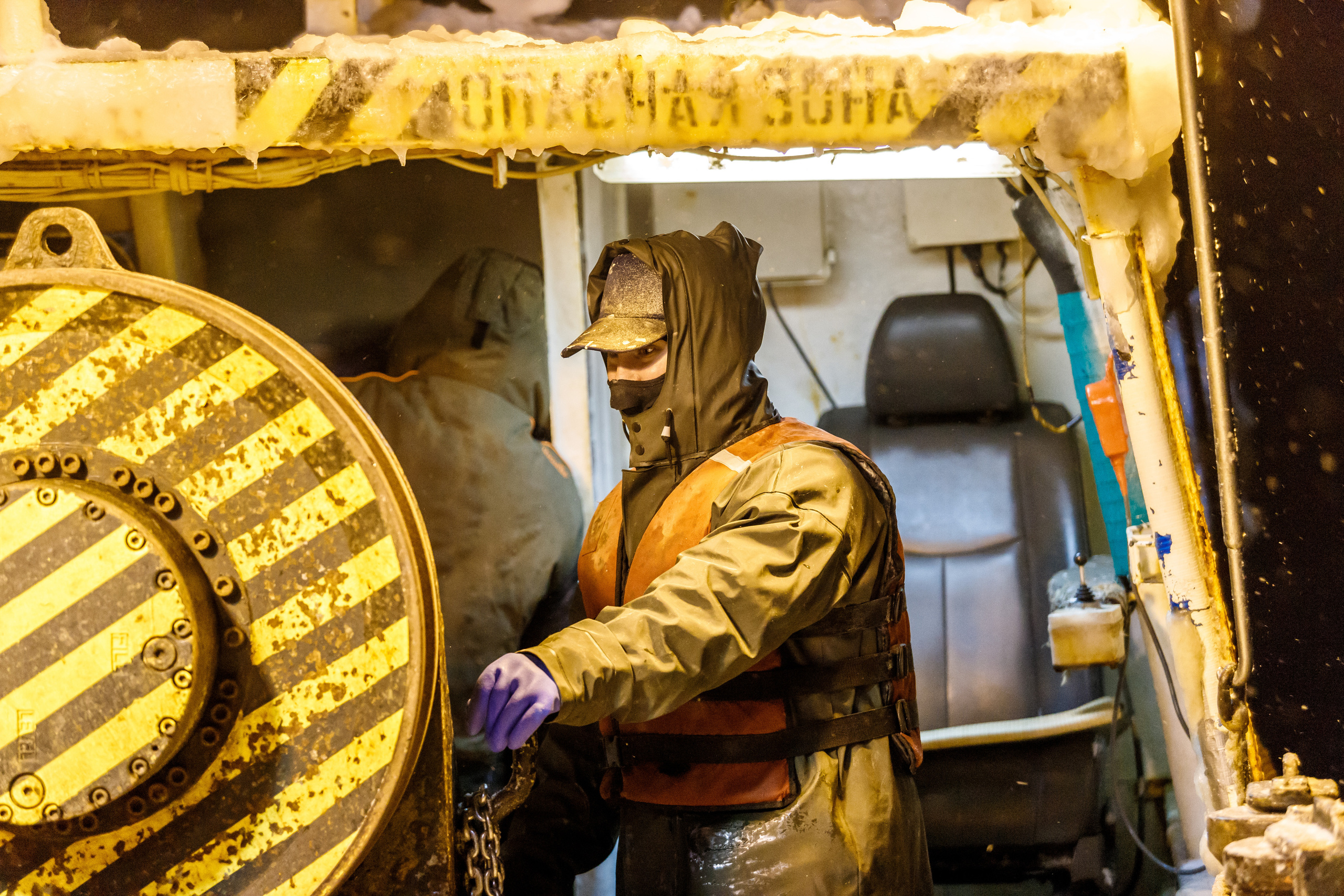 Репортаж в зимнем Беринговом море. Марк Шишкин — репортажный фотограф в Воронеже и России