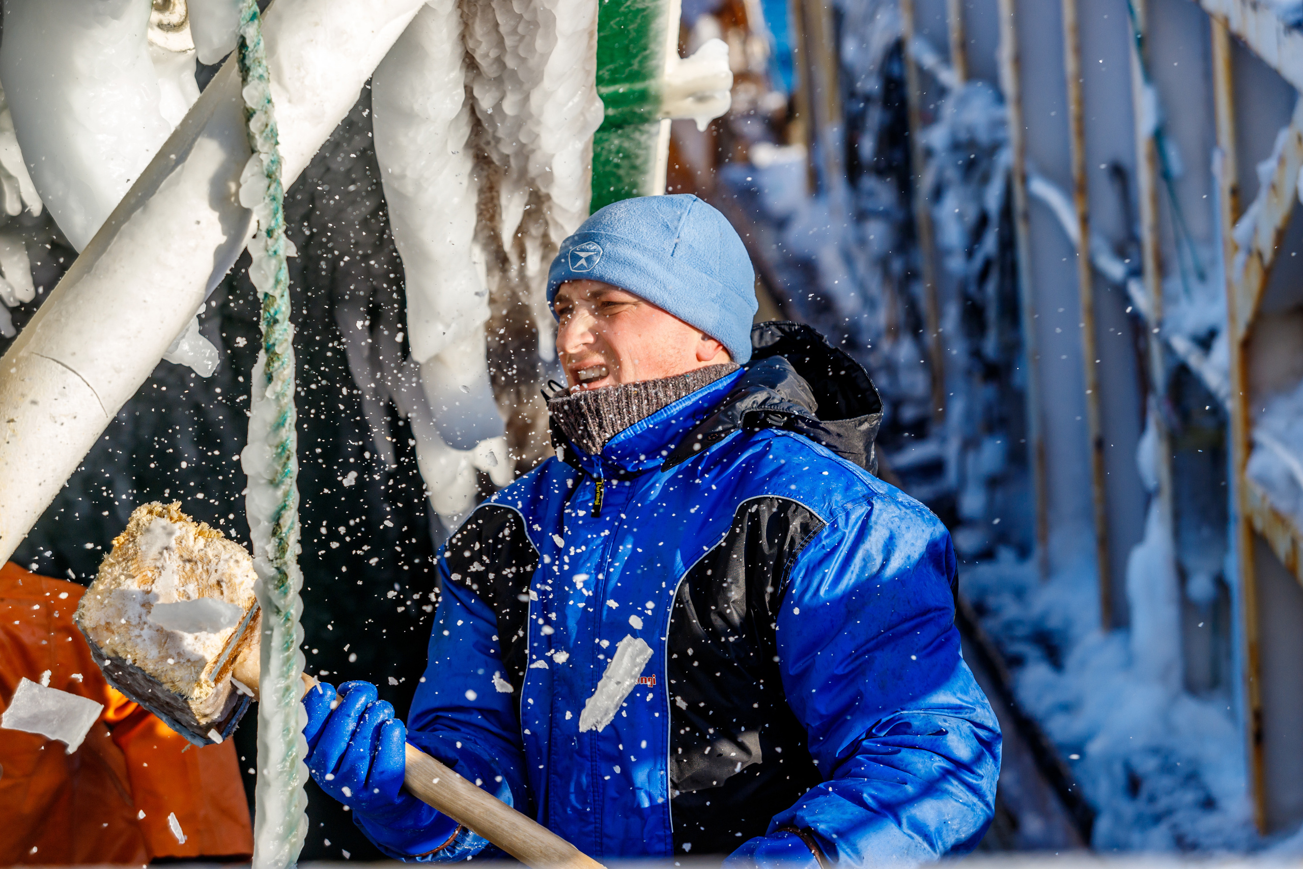 Репортаж в зимнем Беринговом море. Марк Шишкин — репортажный фотограф в Воронеже и России
