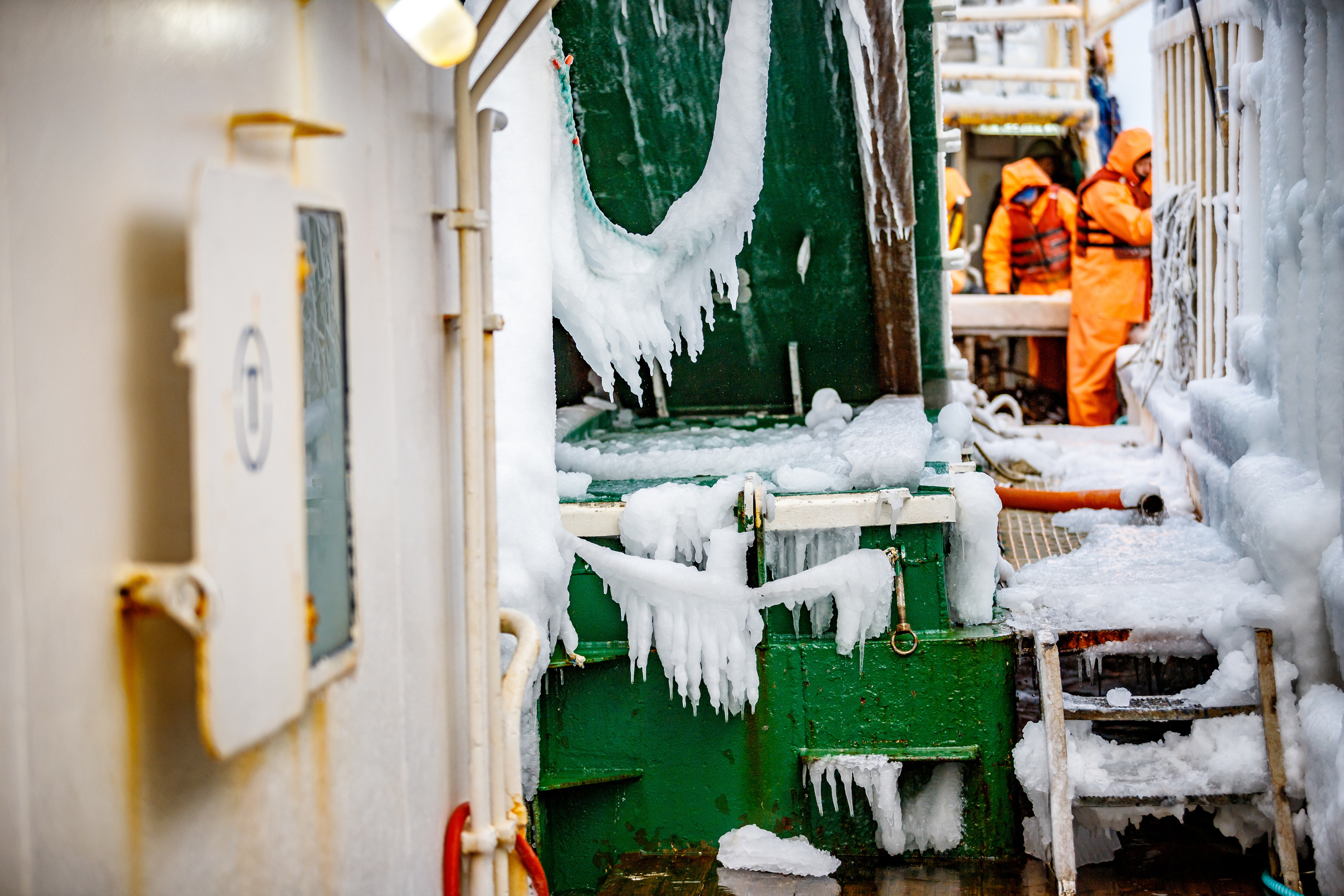 Репортаж в зимнем Беринговом море. Марк Шишкин — репортажный фотограф в Воронеже и России