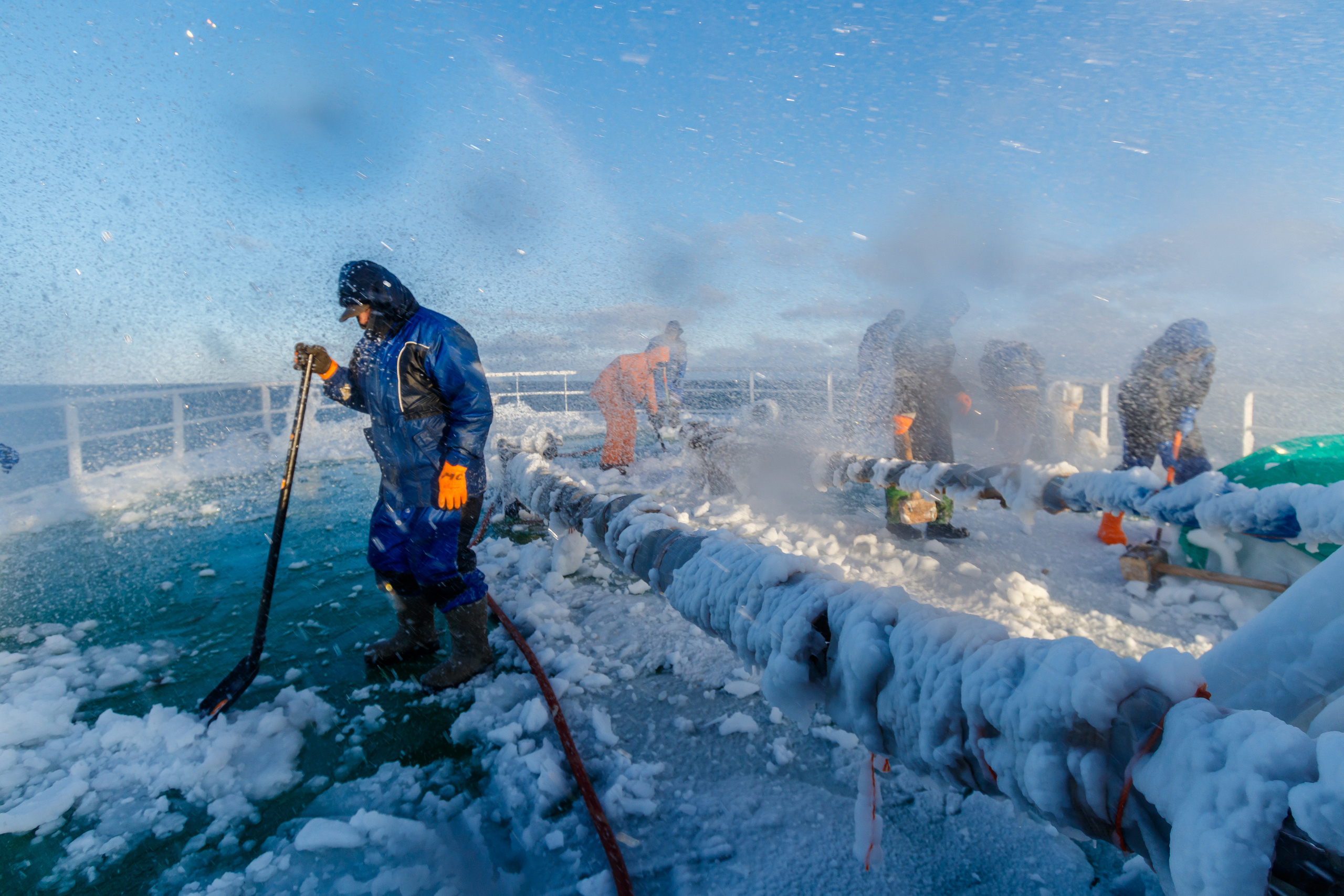 Репортаж в зимнем Беринговом море. Марк Шишкин — репортажный фотограф в Воронеже и России