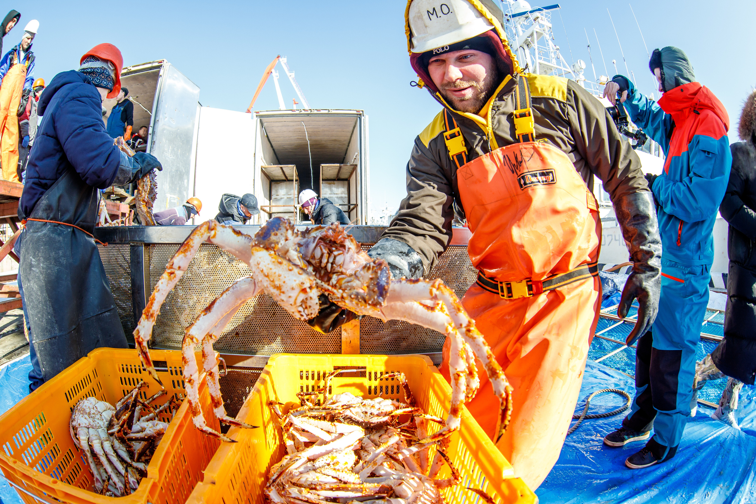 Репортаж в зимнем Беринговом море. Марк Шишкин — репортажный фотограф в Воронеже и России