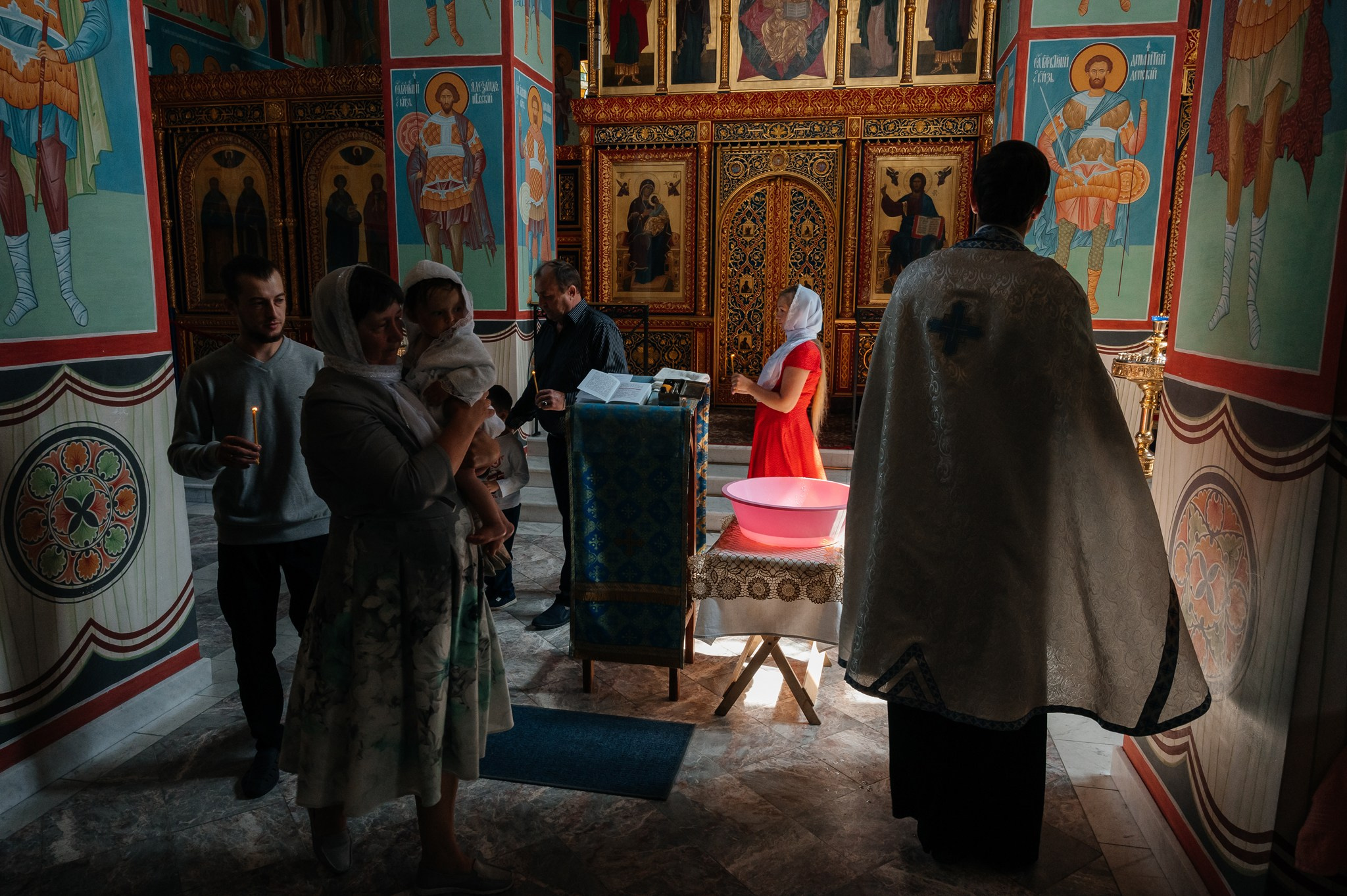 Крещение в храме. Свадебный и семейный фотограф из Санкт-Петербурга Климов Анатолий