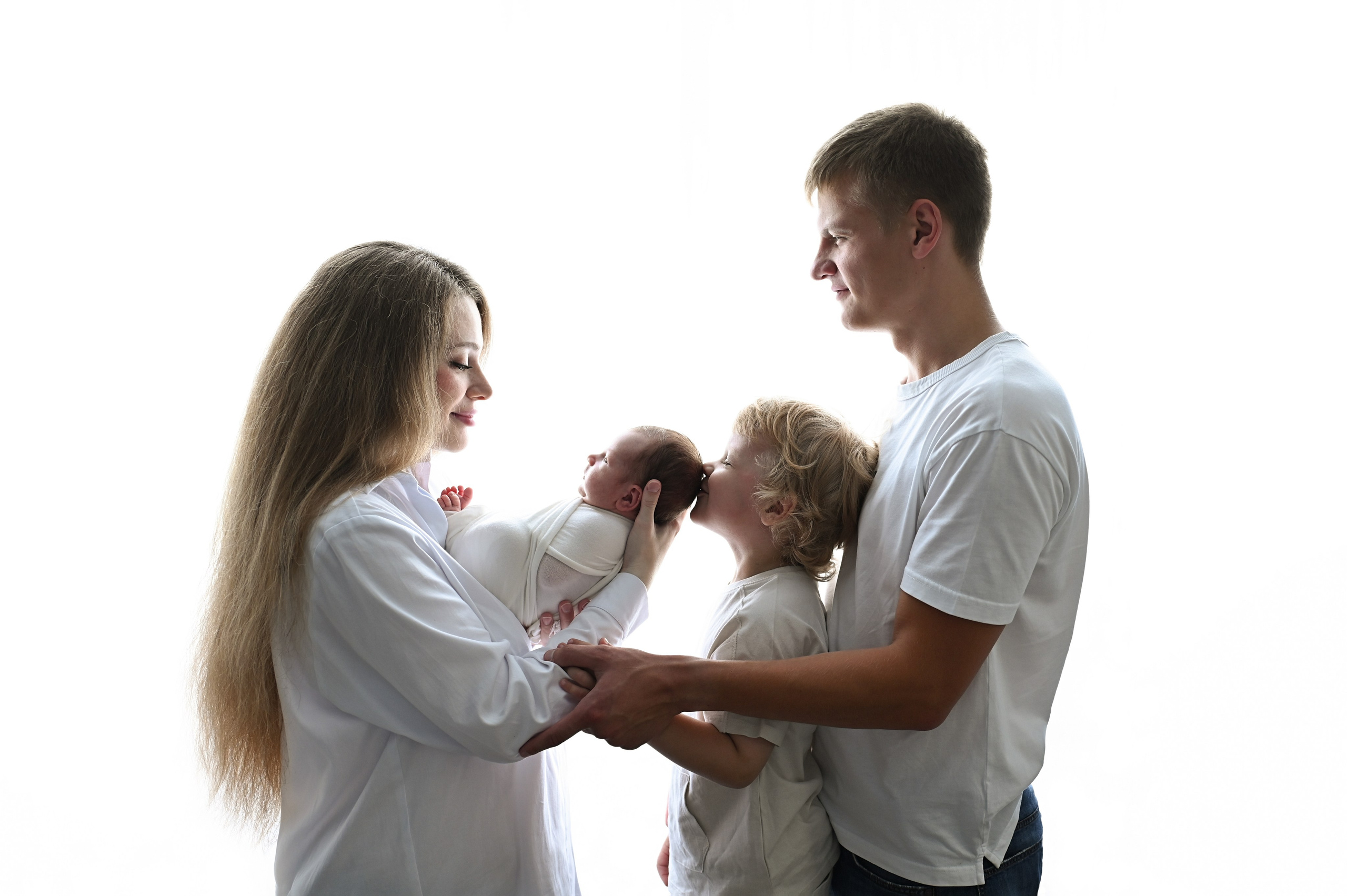 Фото с родителями. Фотограф новорожденных Кемерово Анастасия Шромова