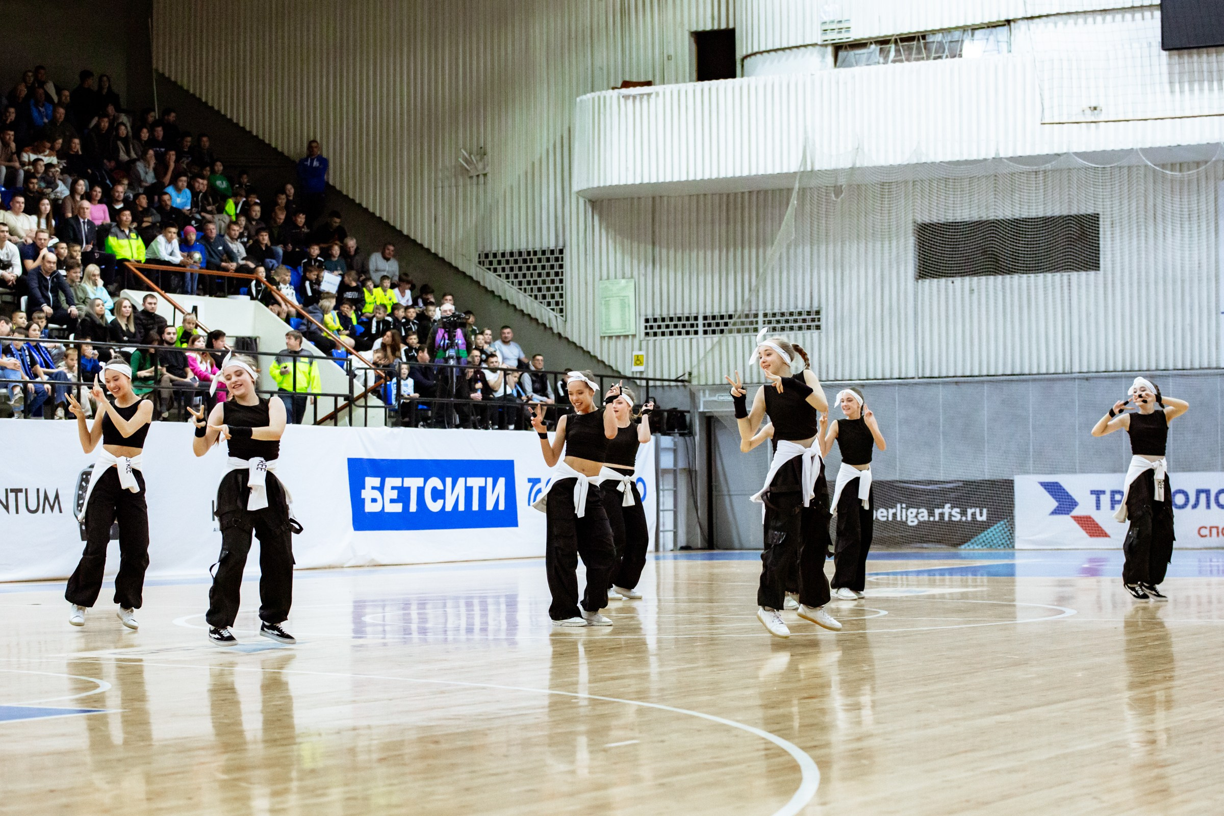 БЕТСИТИ Суперлига по футзалу | ИрАэро — Синара | 11.10.25. Фотограф в Иркутске Евгения Айвазова