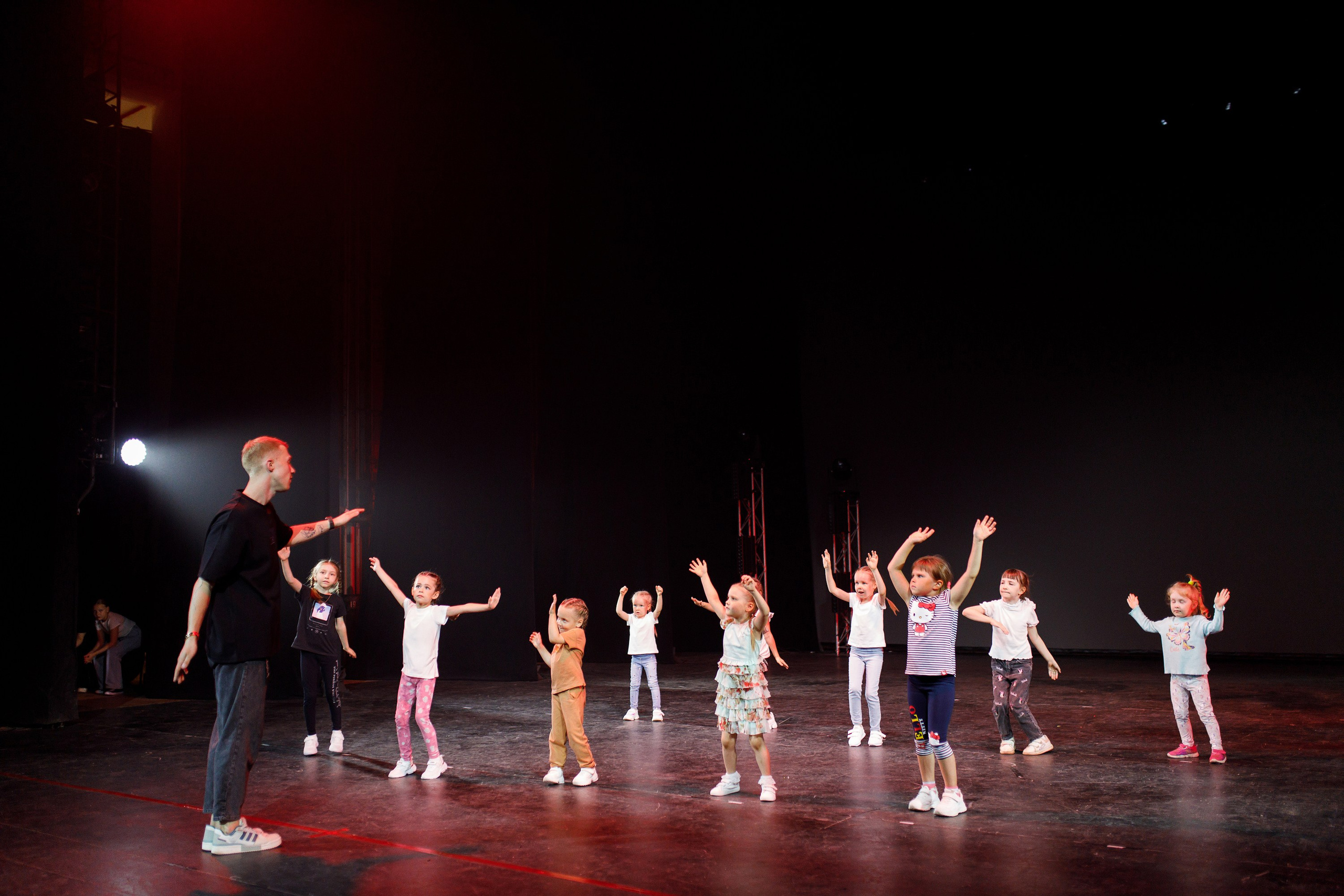 Отчётный концерт TODES Пермь. Фотограф Дмитрий Молчанов | Фотограф Пермь | Фотограф