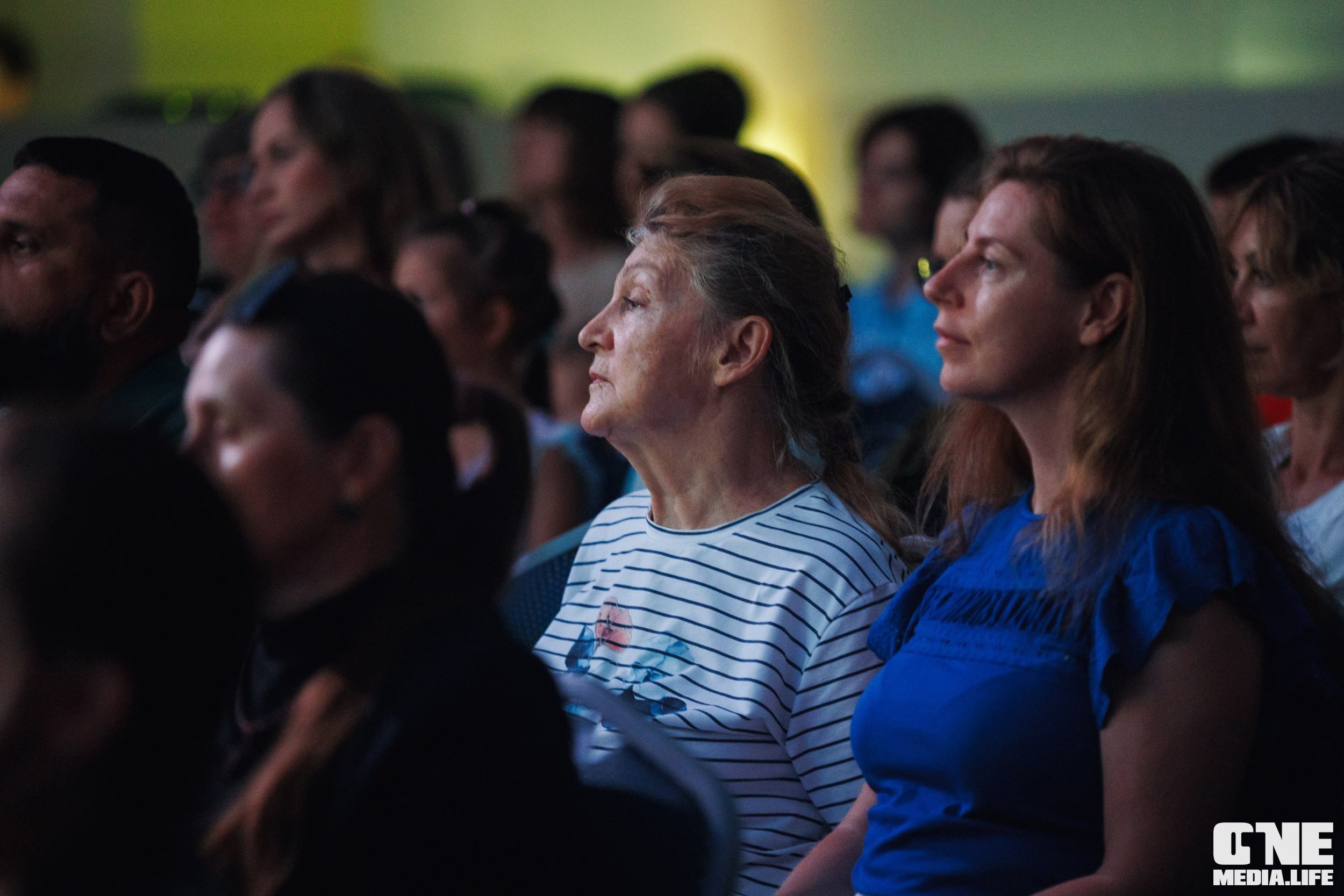 Фоторепортаж из Янтарь Холла. One Media Life: фоторепортажи, фотоотчеты с мероприятий и заведений