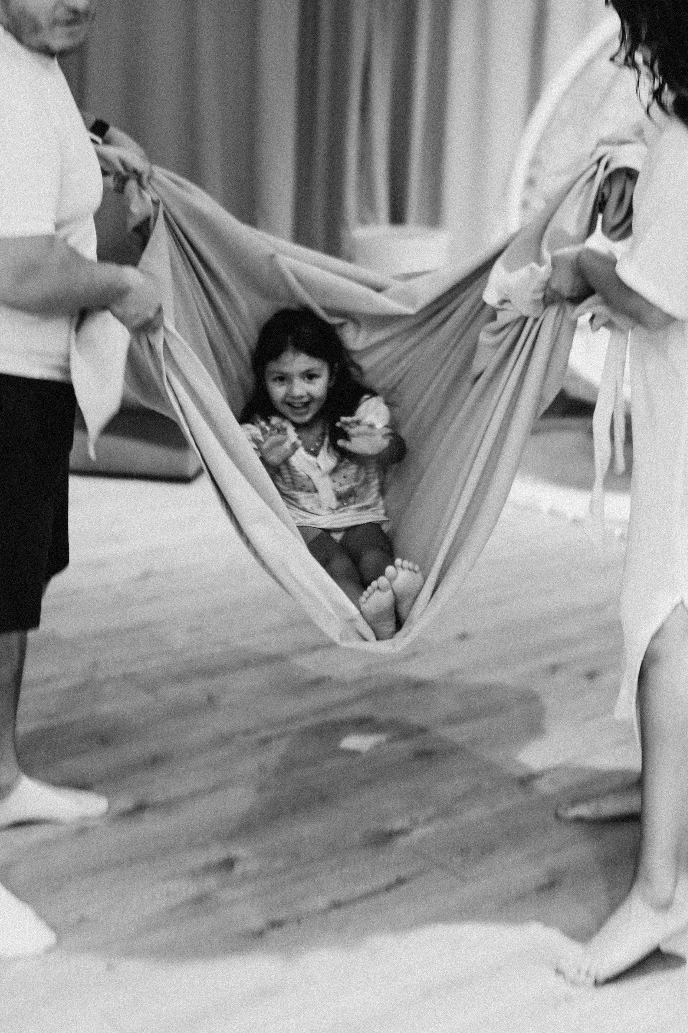 ЧБ. Фотограф в Жезказгане. Графический дизайнер