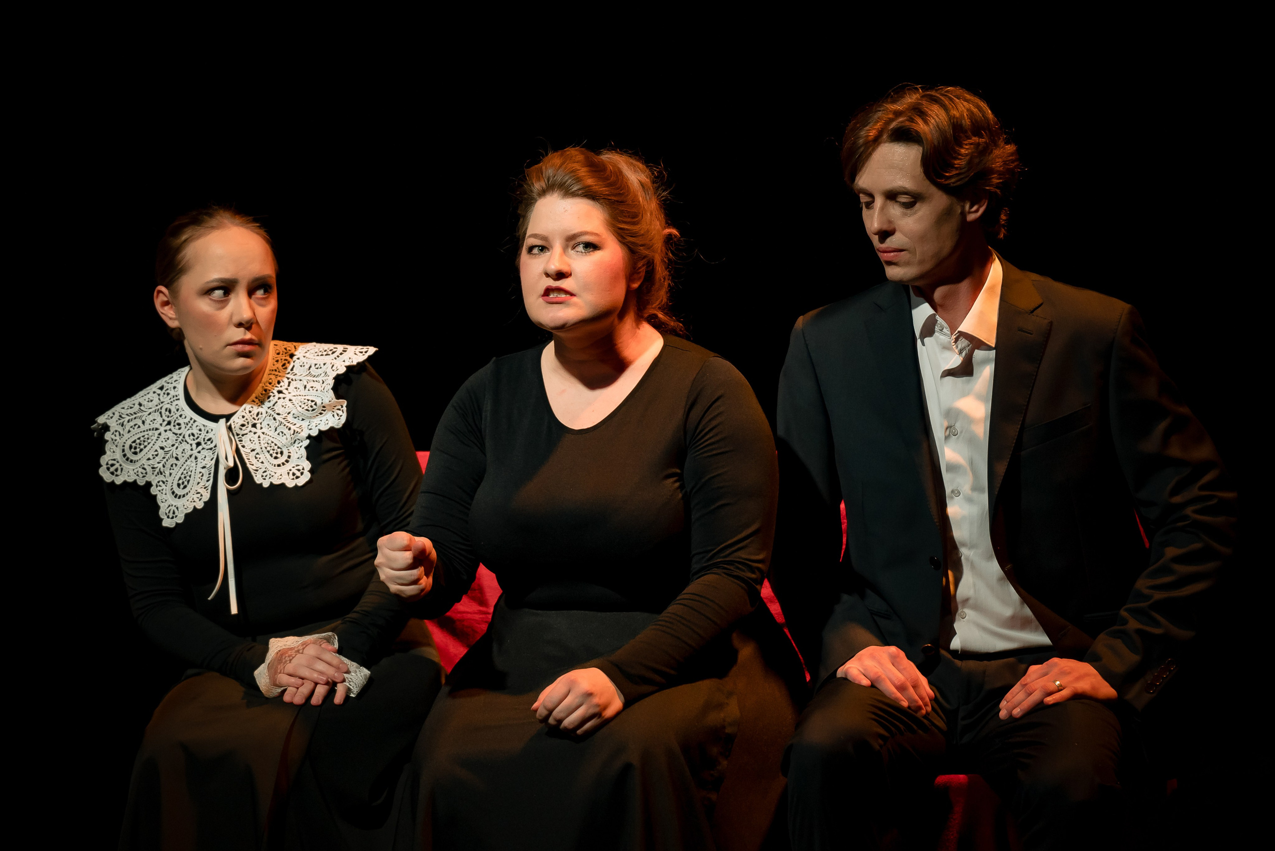 Около театральные истории. Фотограф Карина Шарова Москва