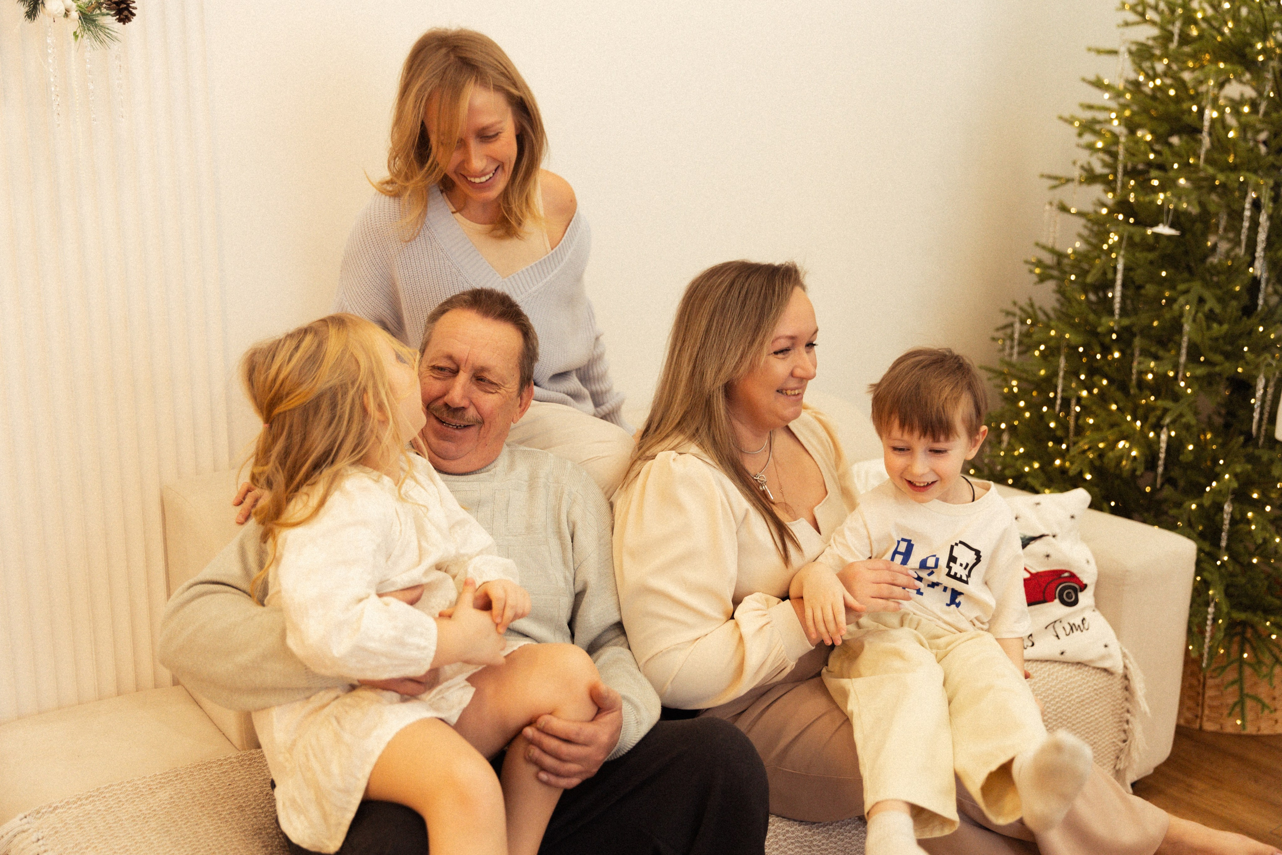 Большая семья в сборе. Фотограф в Нижнем Новгороде Воробьева Анжела