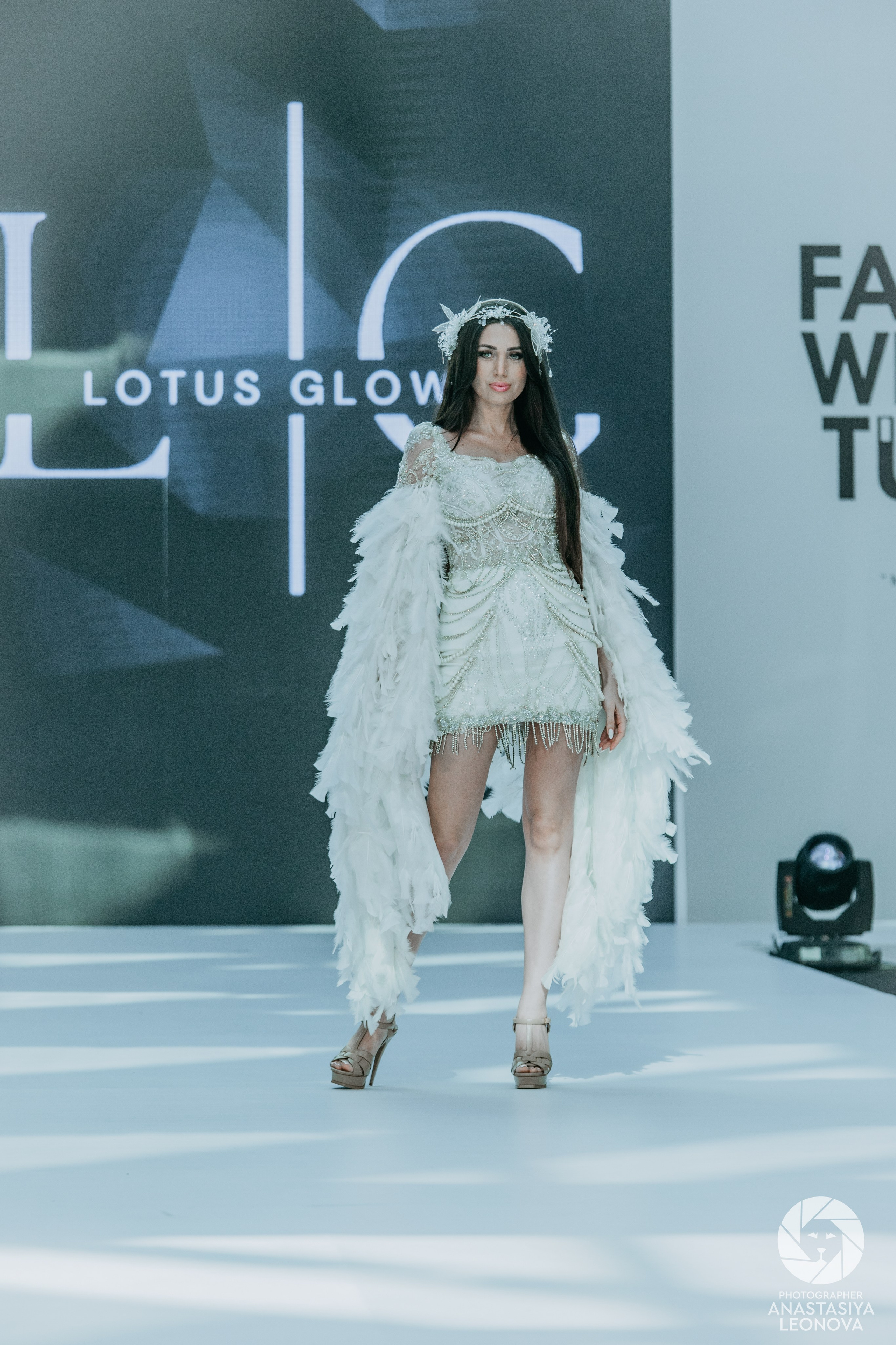 Fashion Week Türkiye [spring, 2025]. Anastasia Leonowa