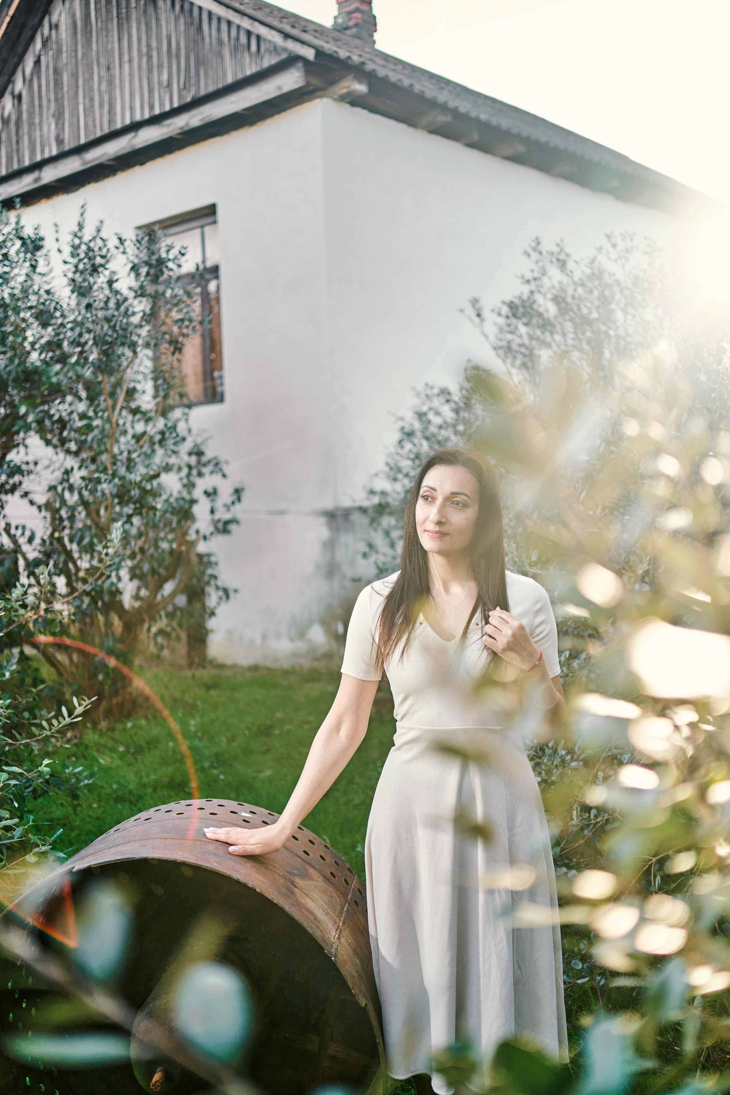 Съёмка Оксаны в цветущем саду в Абхазии. Фотограф Абхазия|Цандрипш|Гагра|Сириус|Красная Поляна Артём Большаков