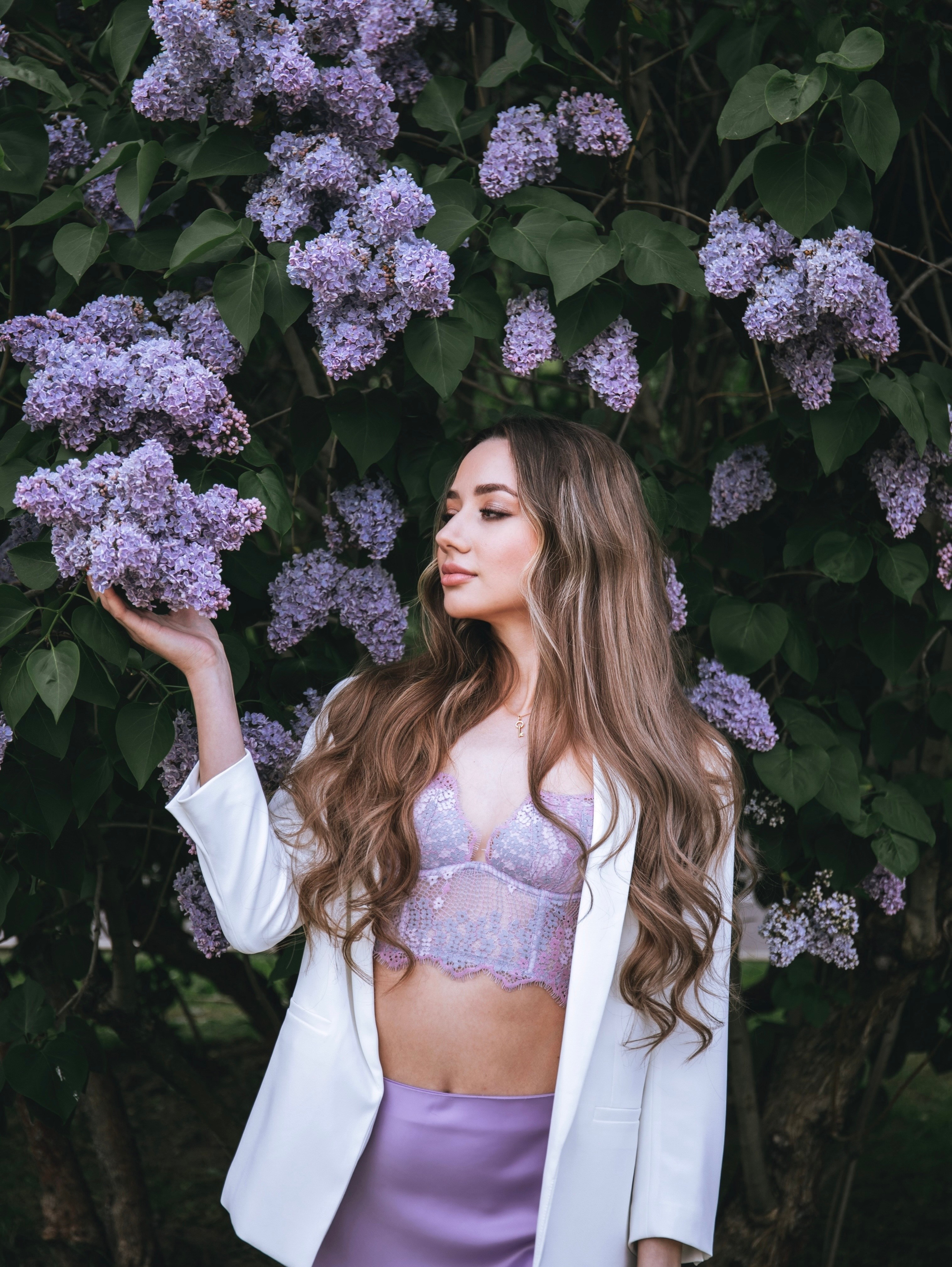 Цветение сирени на ВДНХ. Свадебный и семейный фотограф в Москве Мила Широких
