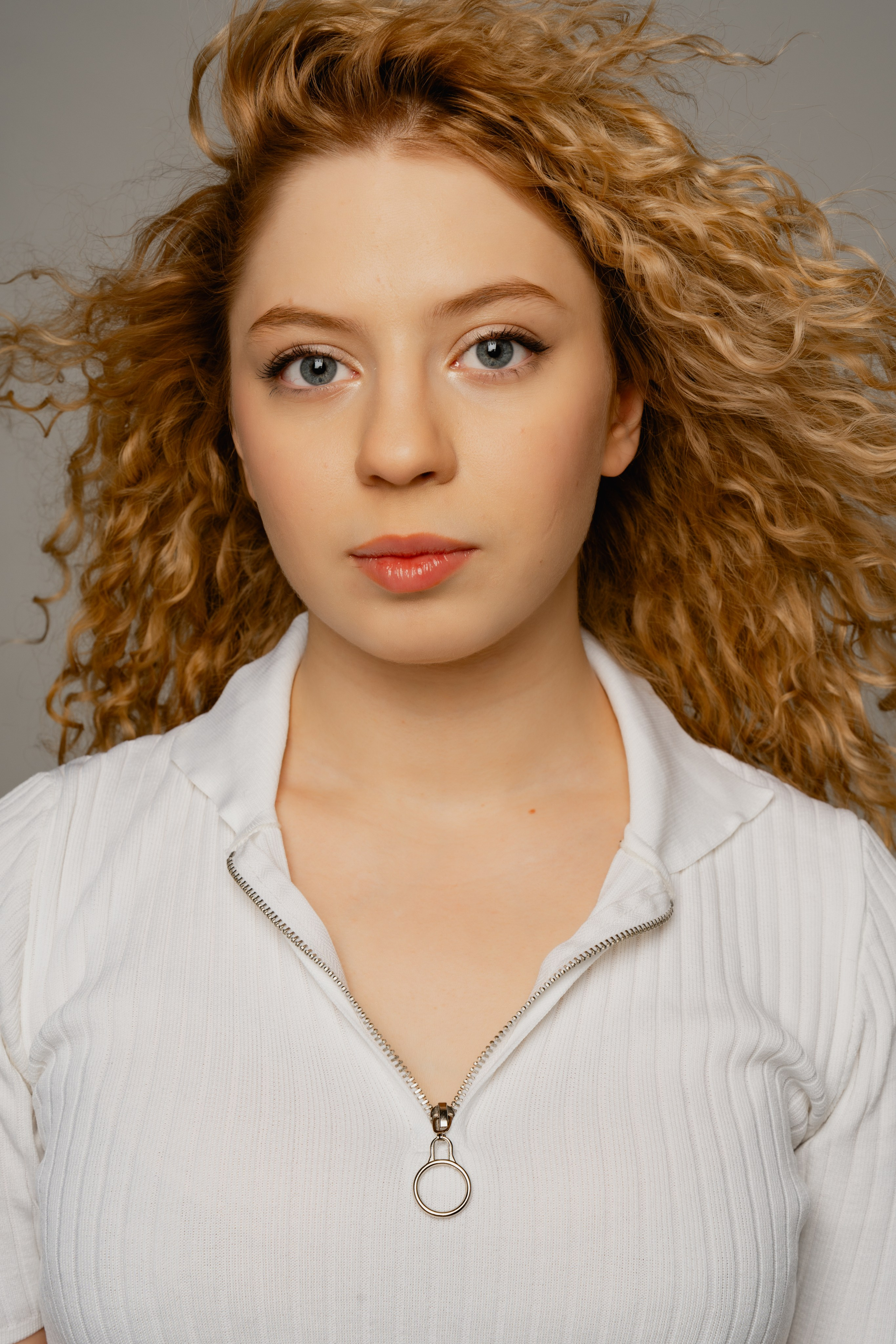 Алла. Виктория Саханкова — портретный и семейный фотограф в Москве