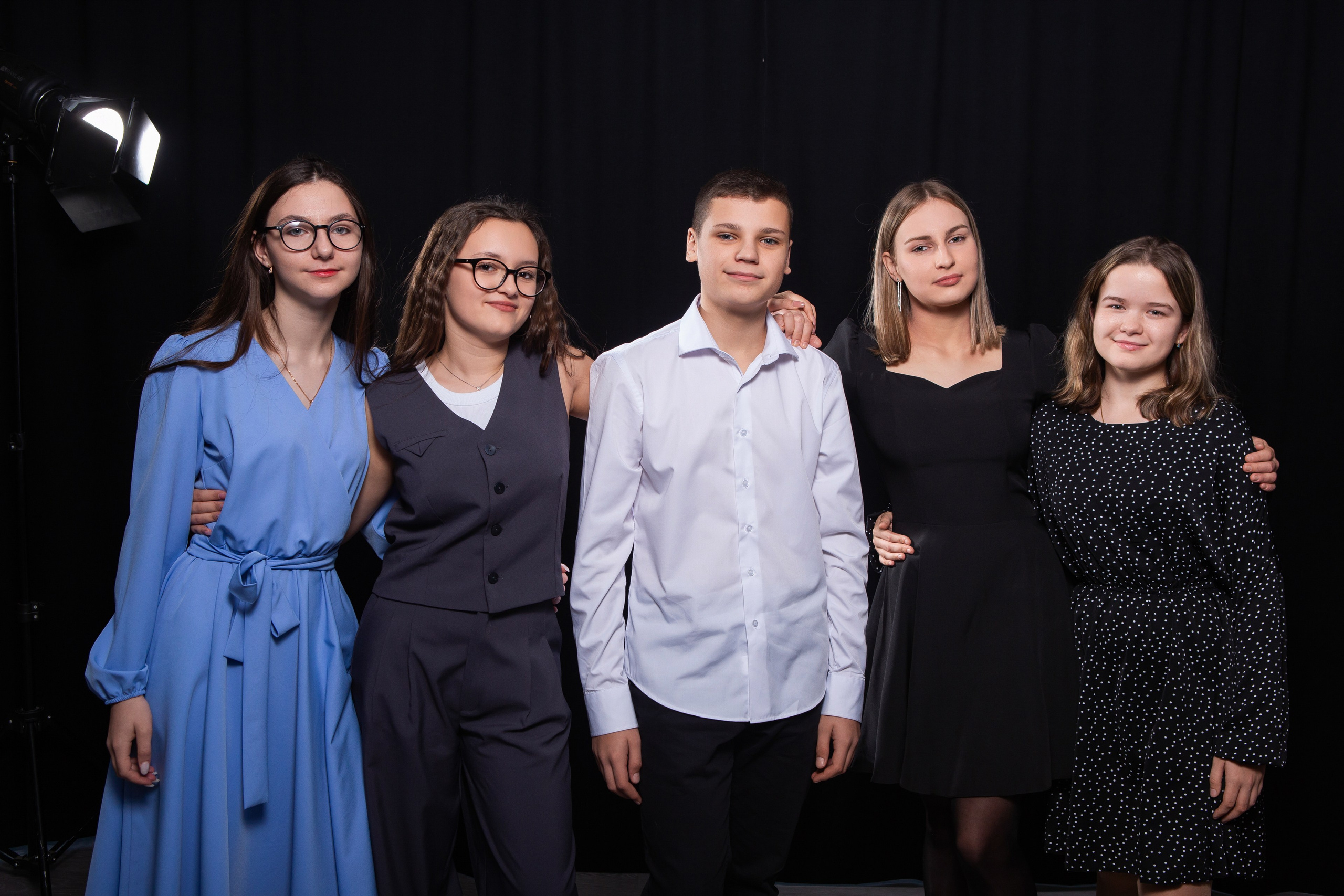 ФОТОСЕССИЯ ДЛЯ 9 КЛАССА В СТУДИИ. ТВОЙ АЛЬБОМ / ТВОИ ПРАВИЛА