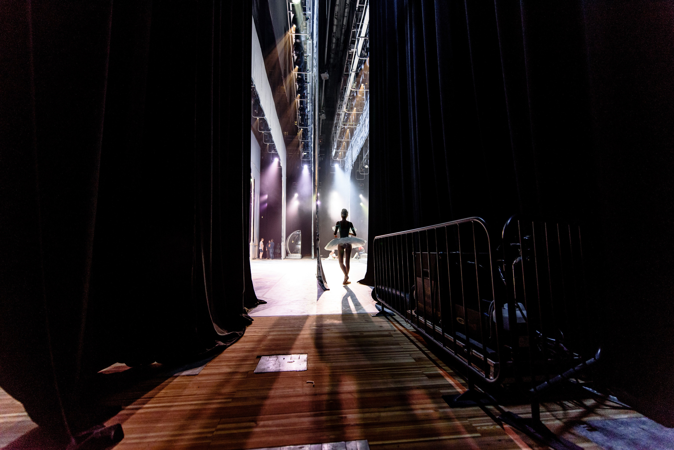 Balley. Moscow Kremlin. Bakcstage. Wedding and Destination photographer Rustam Kalimullin