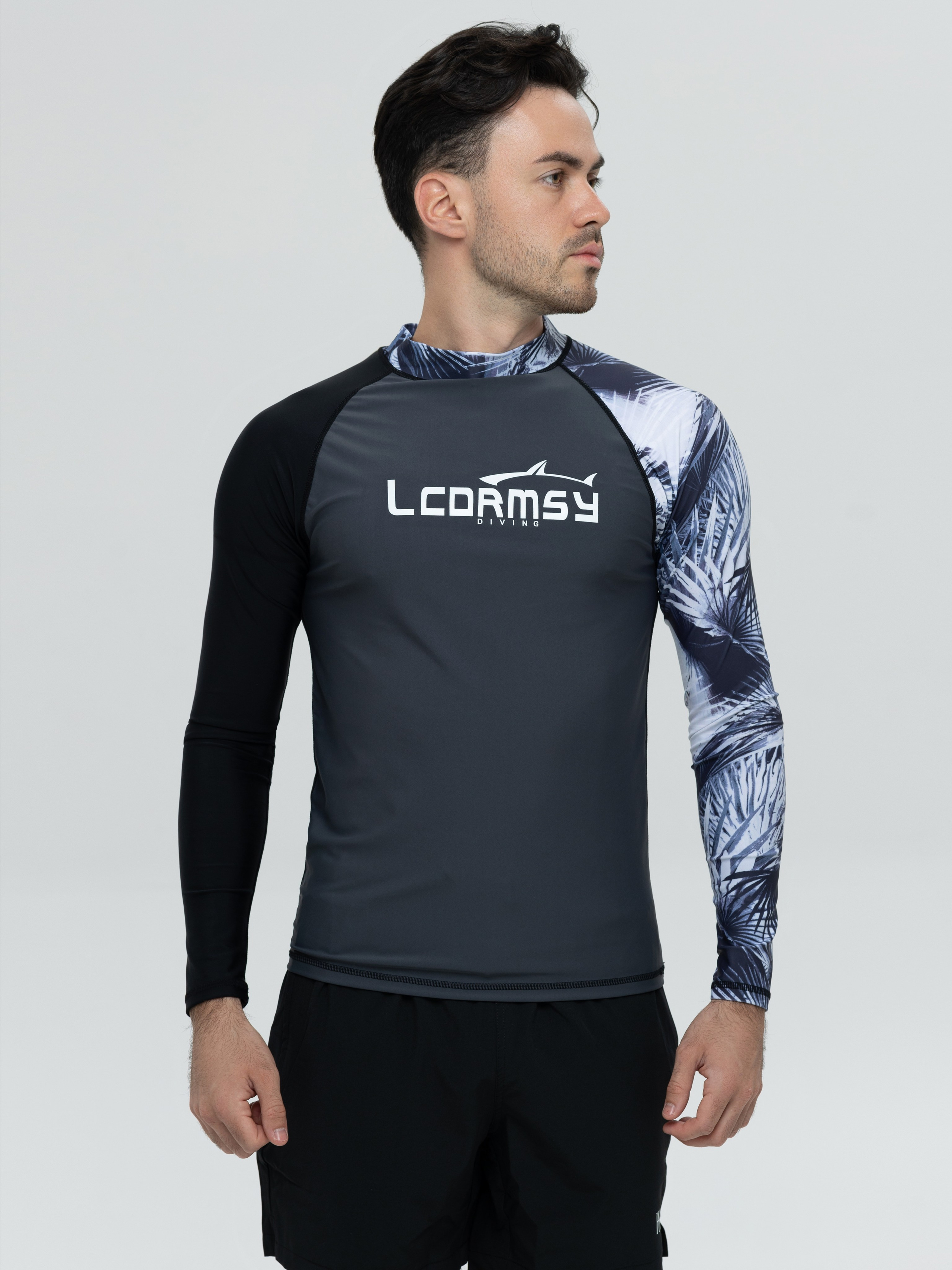 Гидрокостюмы. Агенство визуального контента