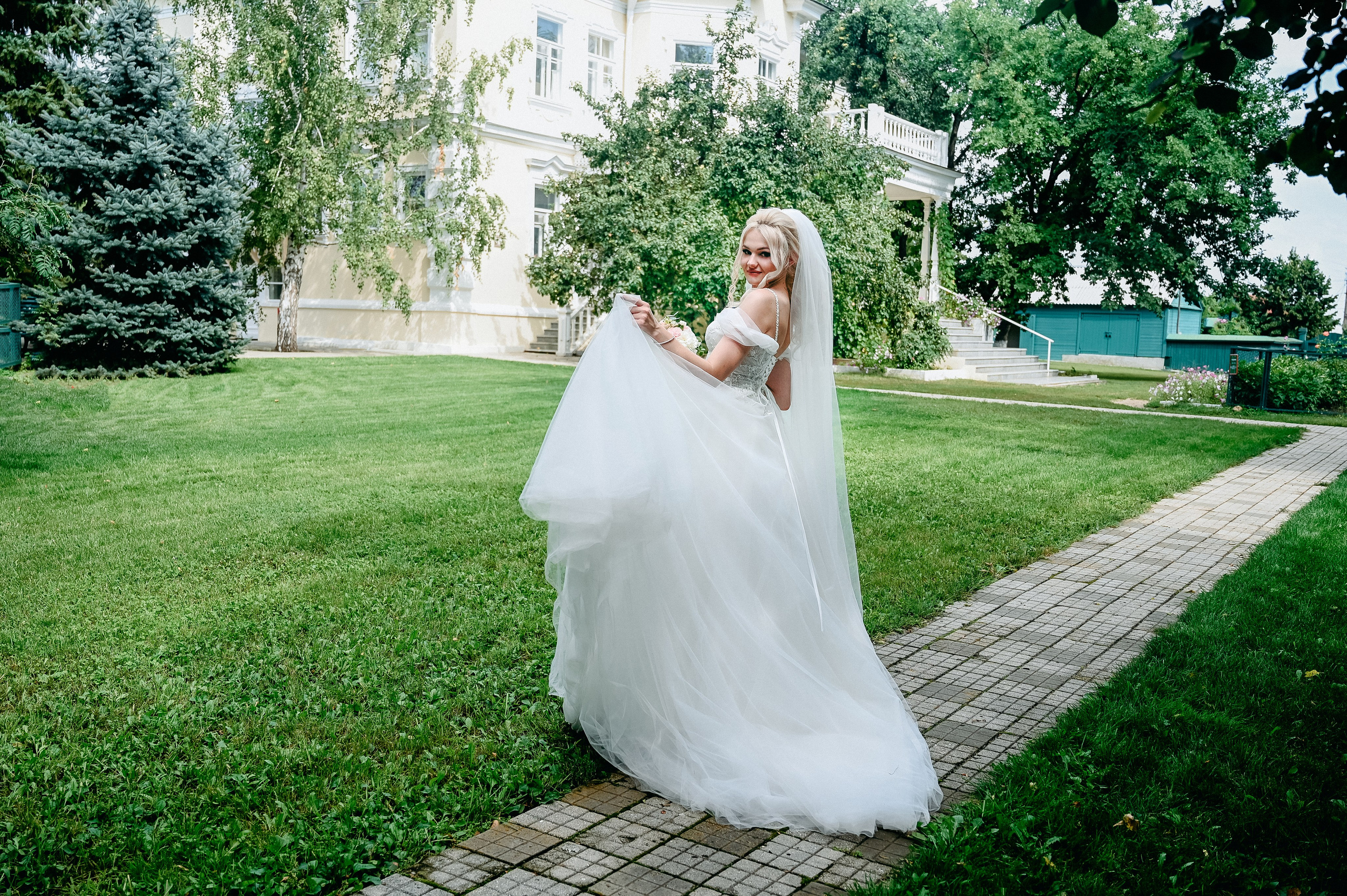 Татьяна Михаил Вешенская. Фотограф Алёна Мил