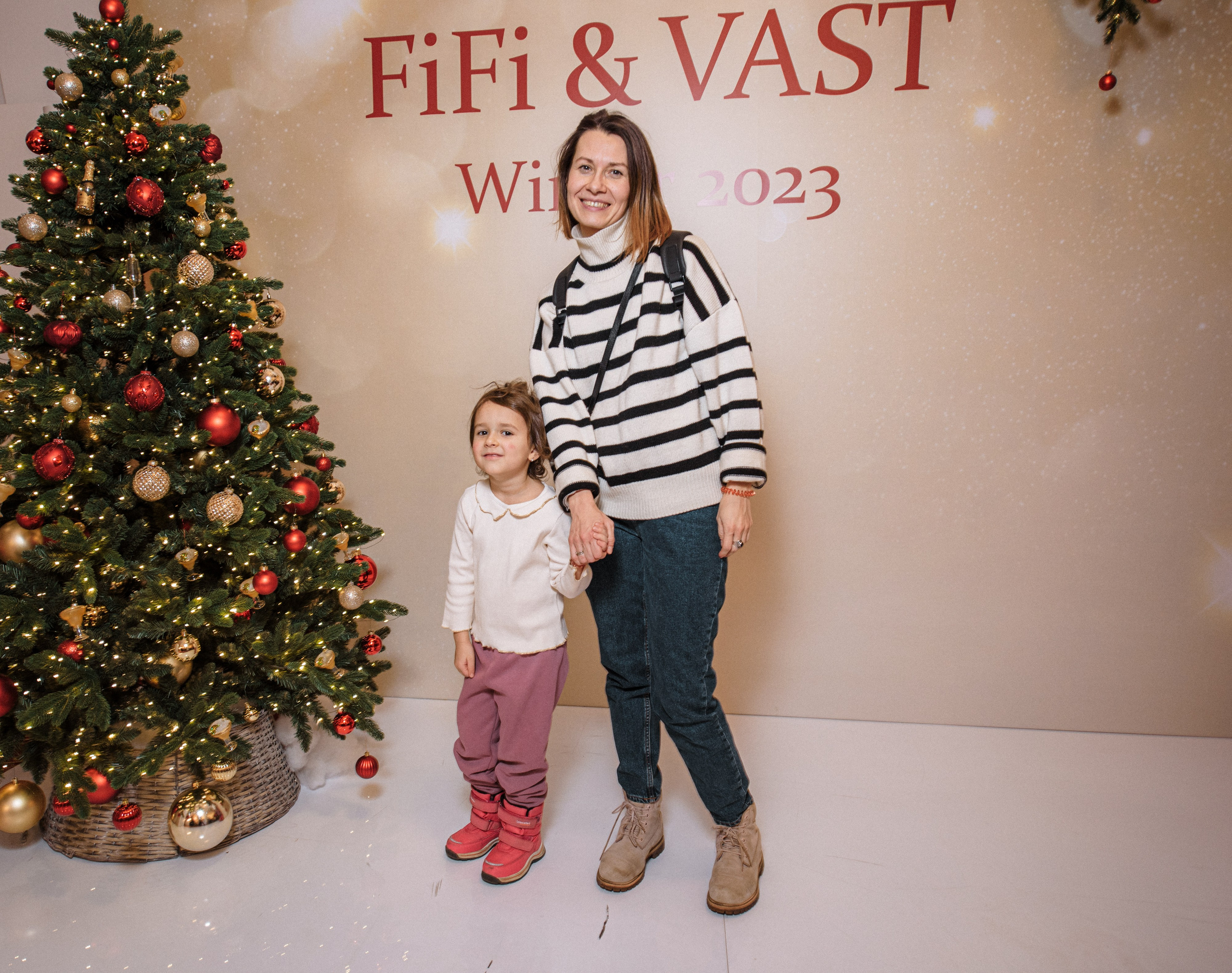 Парфюмерный салон VAST Москва // Зима 2023. Фотограф Элина Брусенцева