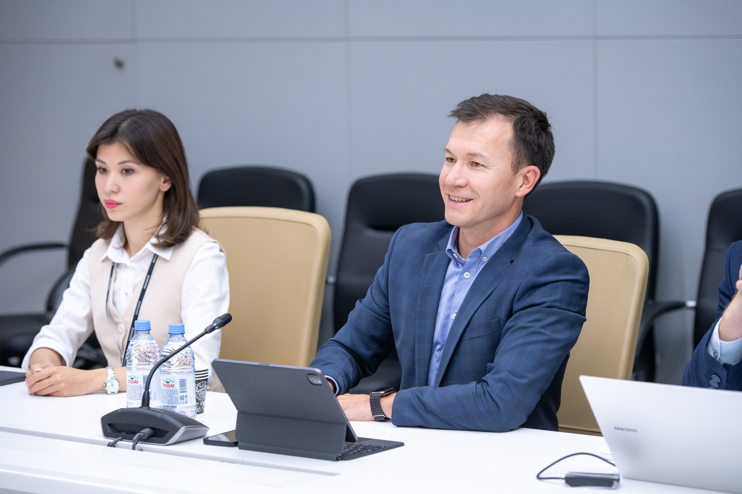 Деловой репортаж. Профессиональный фотограф в Алматы Влад Семёнов