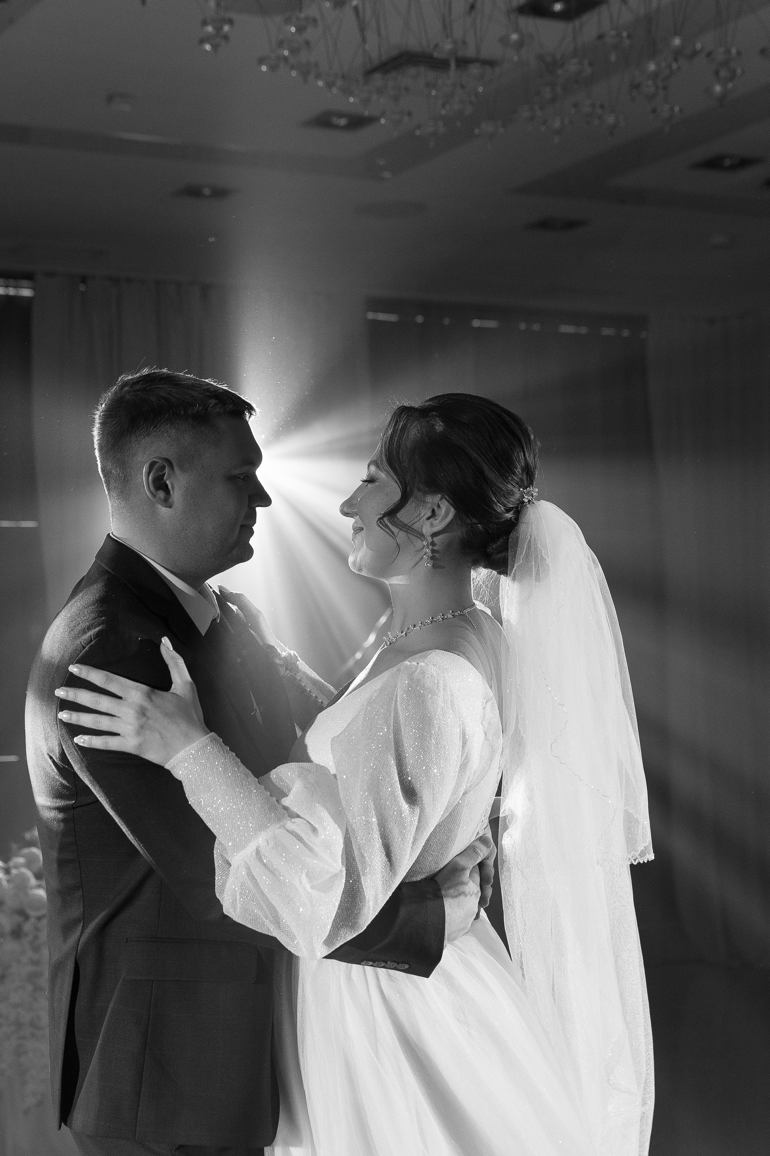 Кирилл и Эльвира. Главная