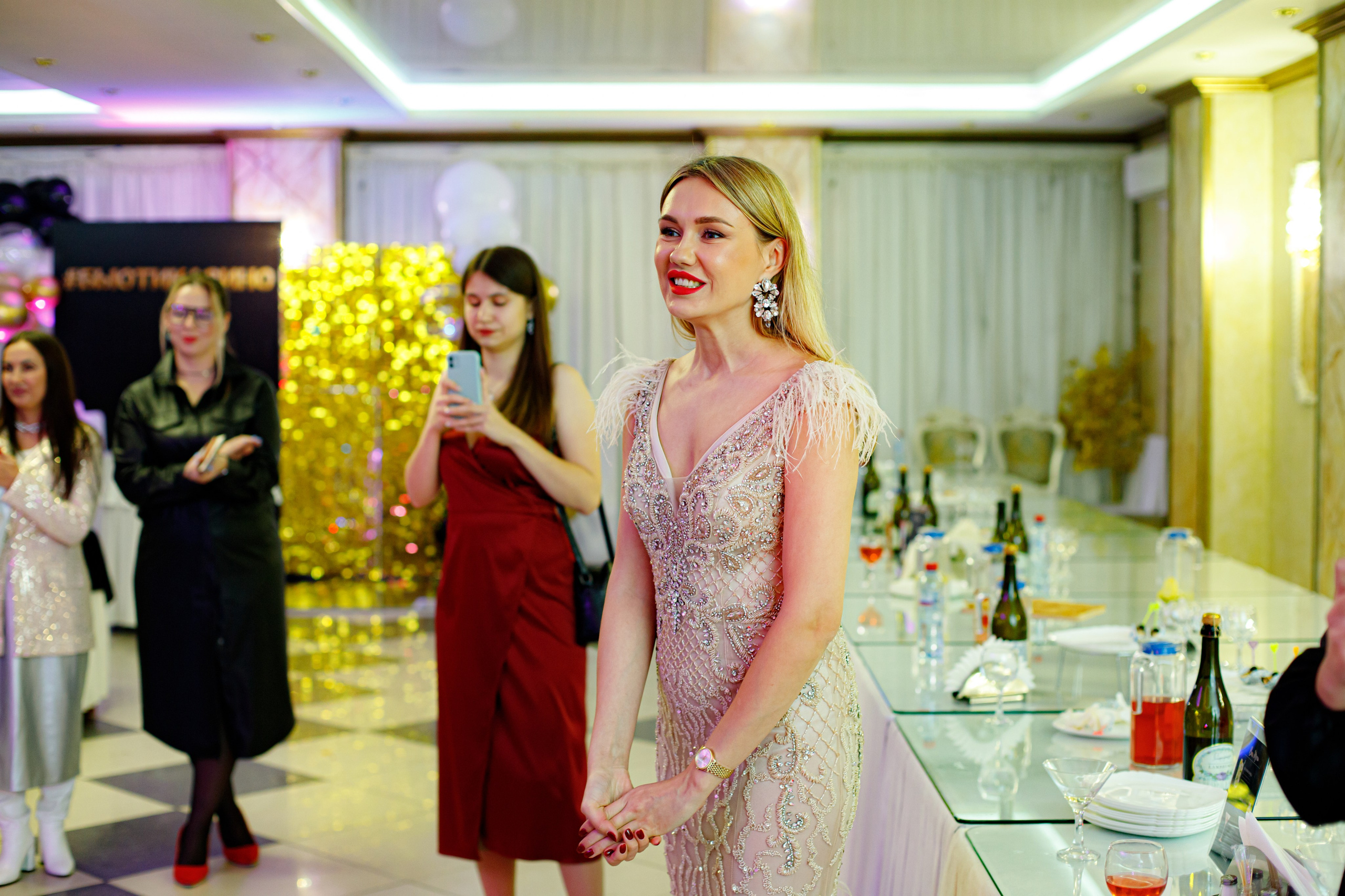 ELOSMED. Photokarish