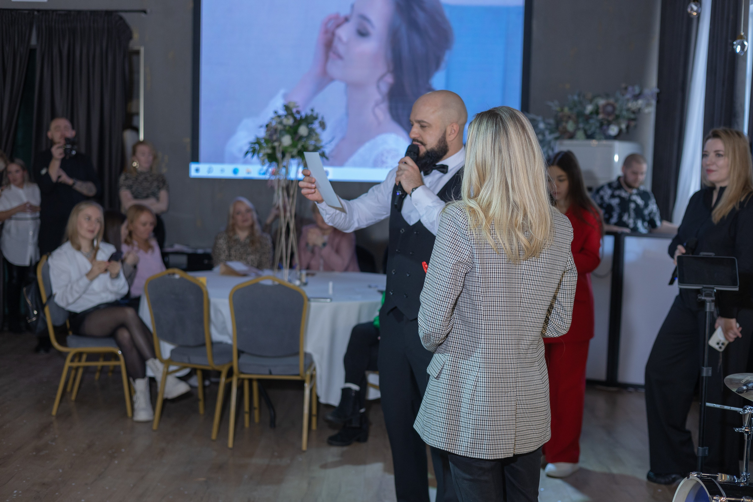 Свадебное чаепитие для молодоженов